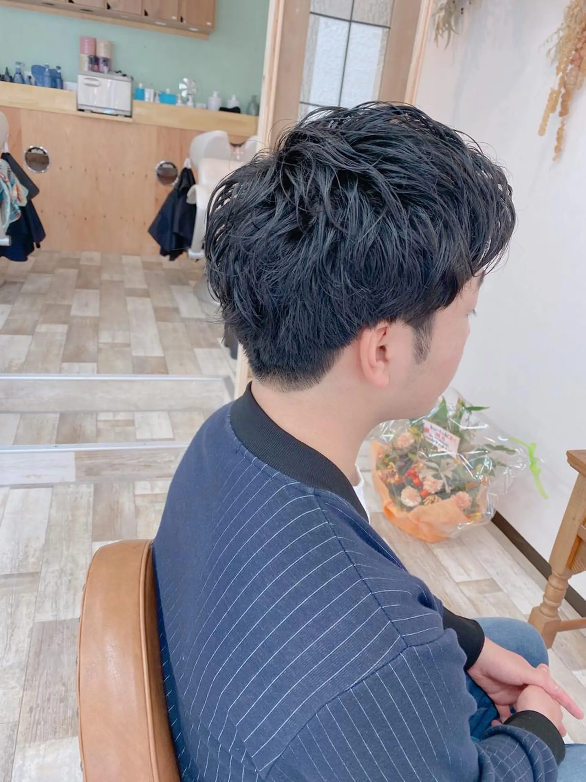 ショート パーマ こもり なおやのヘアスタイル