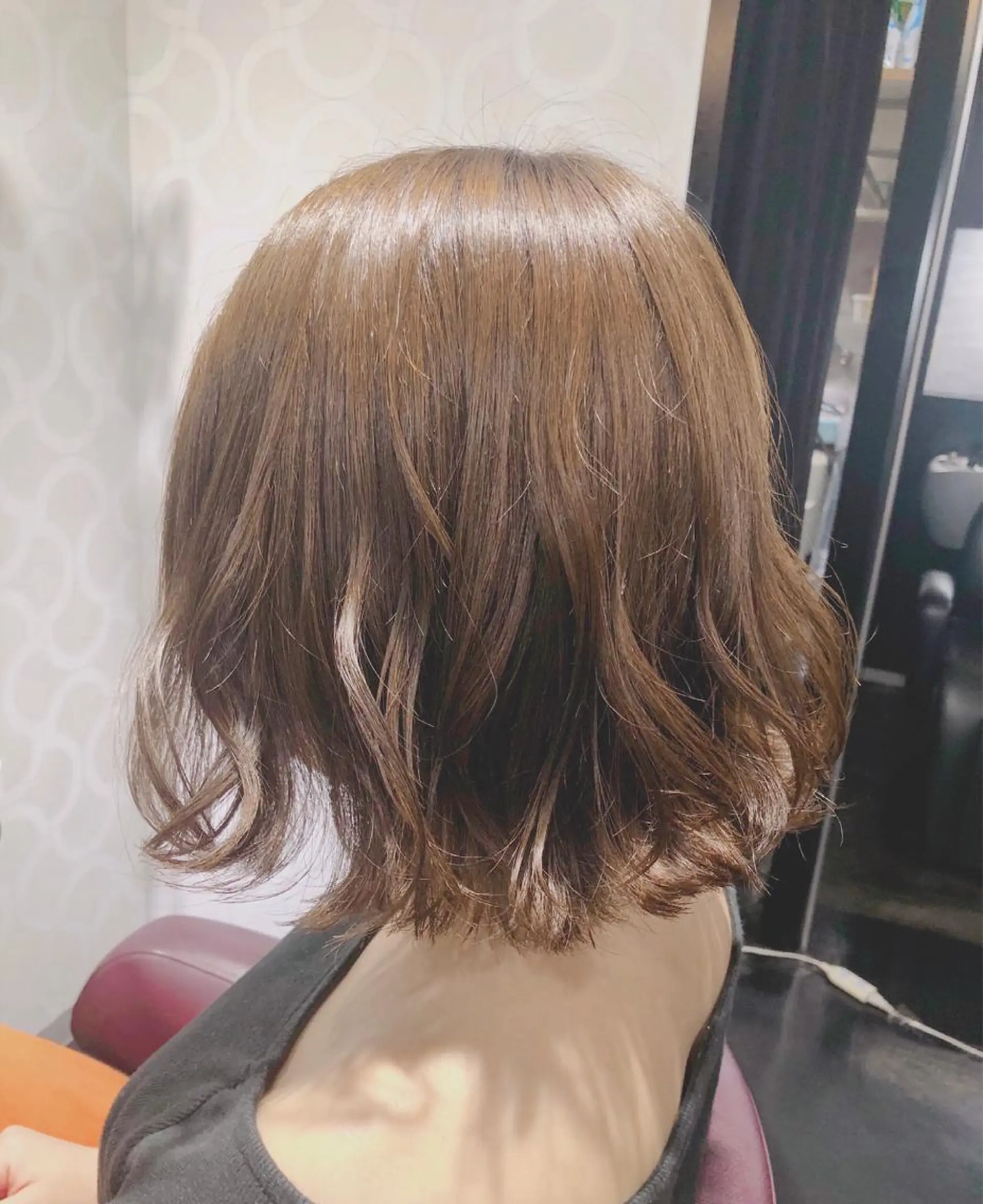 ミディアム カラー ブラウンカラー ボブ 外ハネヘア 韓国ヘア ♡tomimaのヘアスタイル