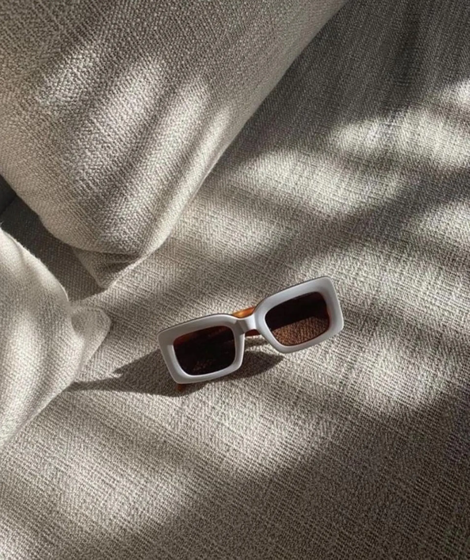 メンズ マツエク・マツパ アイブロウ ELLY 🍸eyelly横浜のマツエク・マツパデザイン