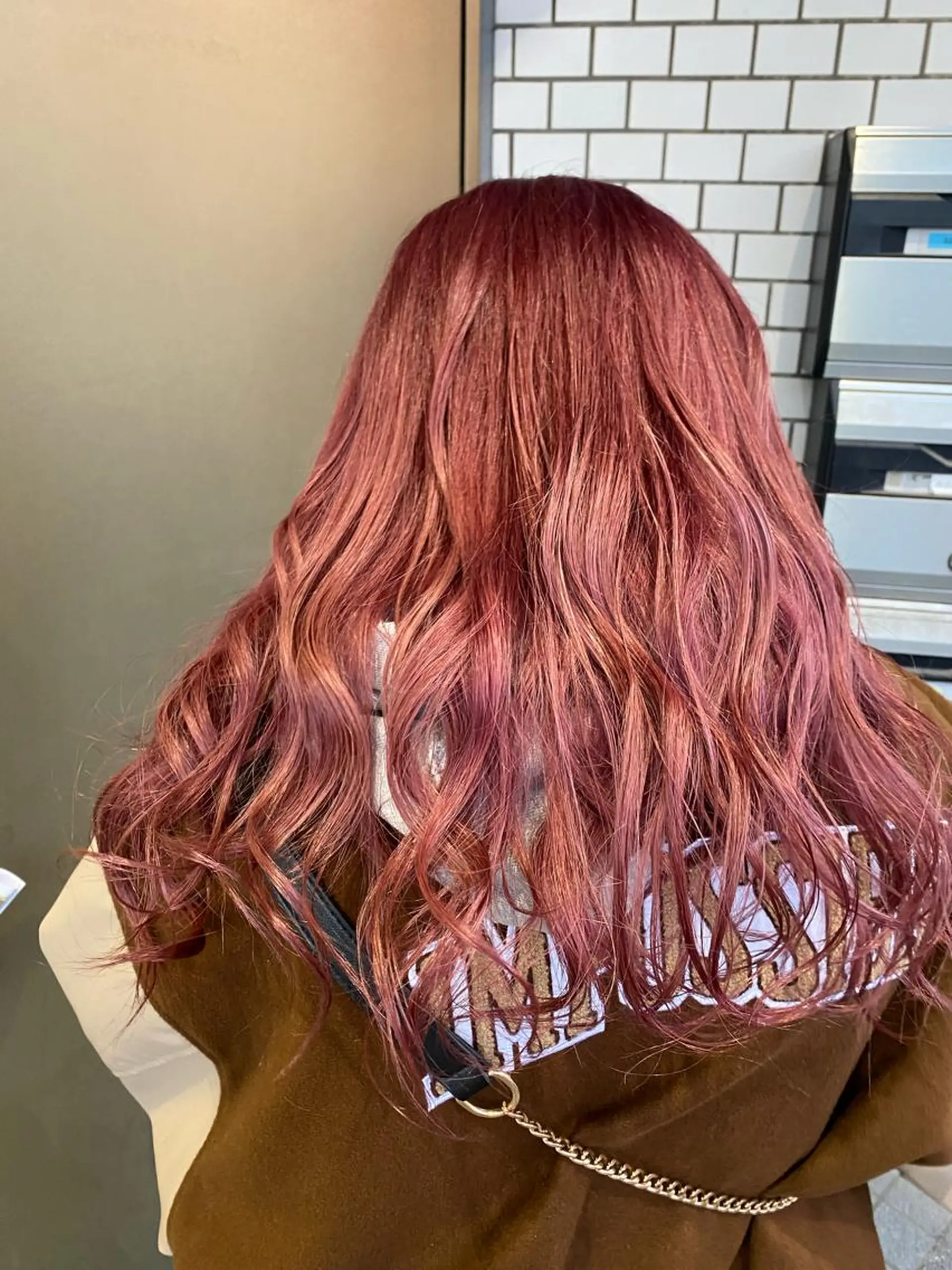 セミロング カラー ダブルカラー ピンクカラー 産休の為お休みです! 小島凜のヘアスタイル