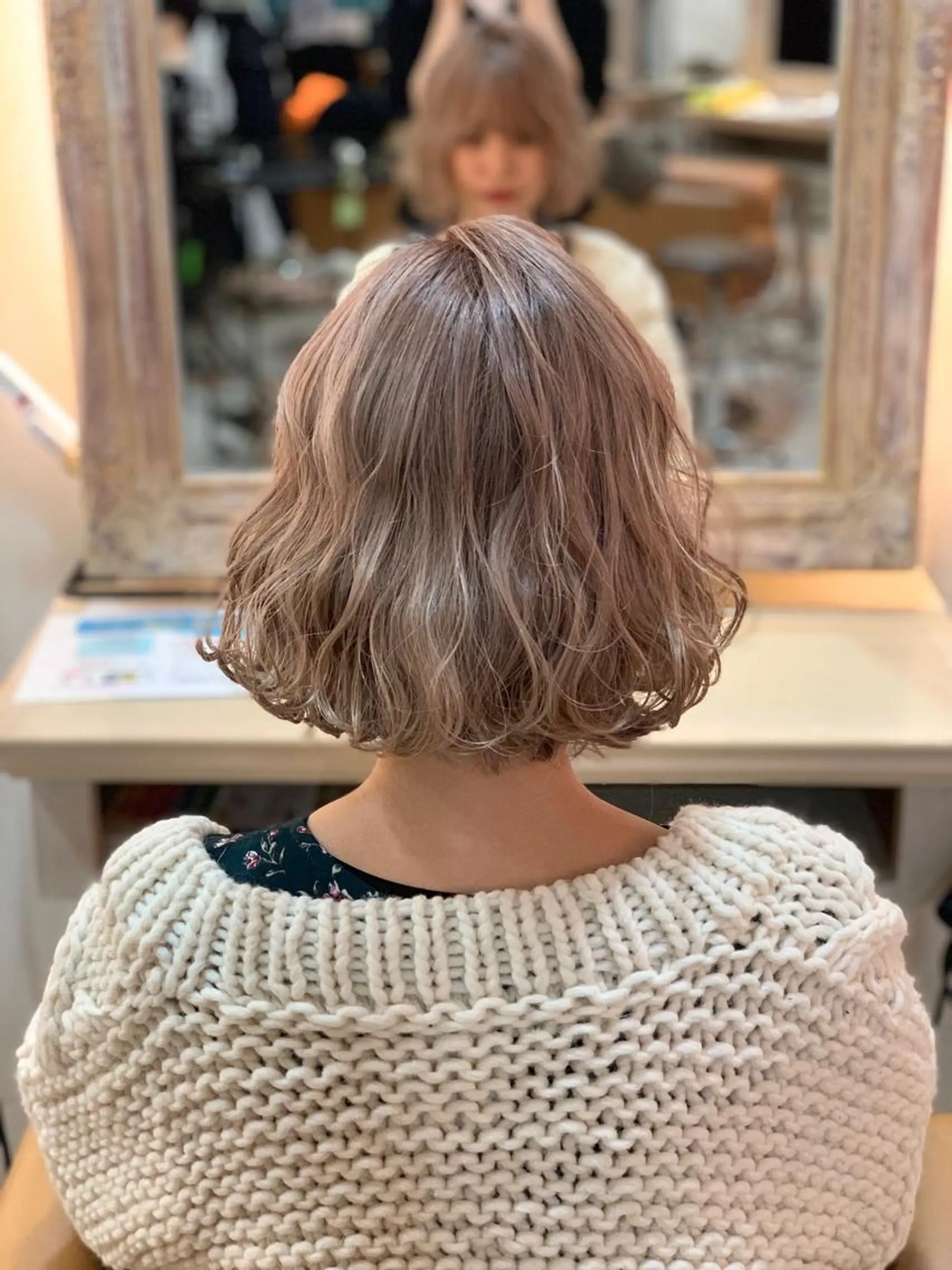 ショート カラー ハイトーンカラー 森 早希絵のヘアスタイル