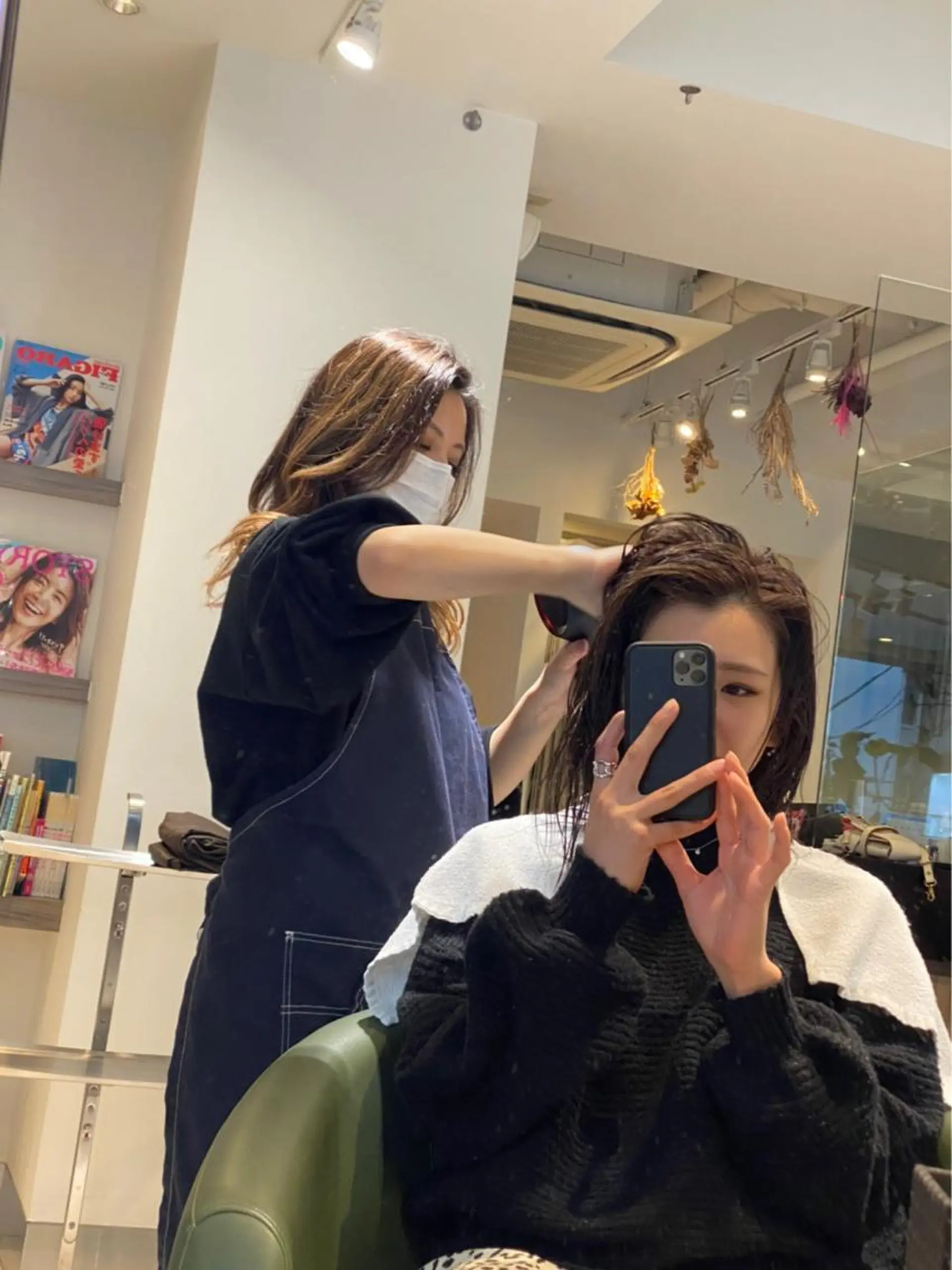 セミロング カラー 中尾 綺のヘアスタイル