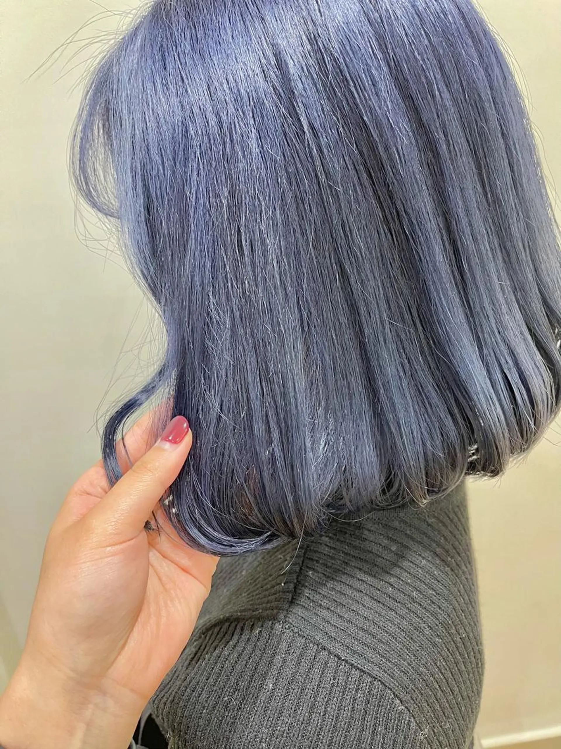 ミディアム カラー ブリーチ ヘアカラー トリートメント 丸山 亜加理のヘアスタイル