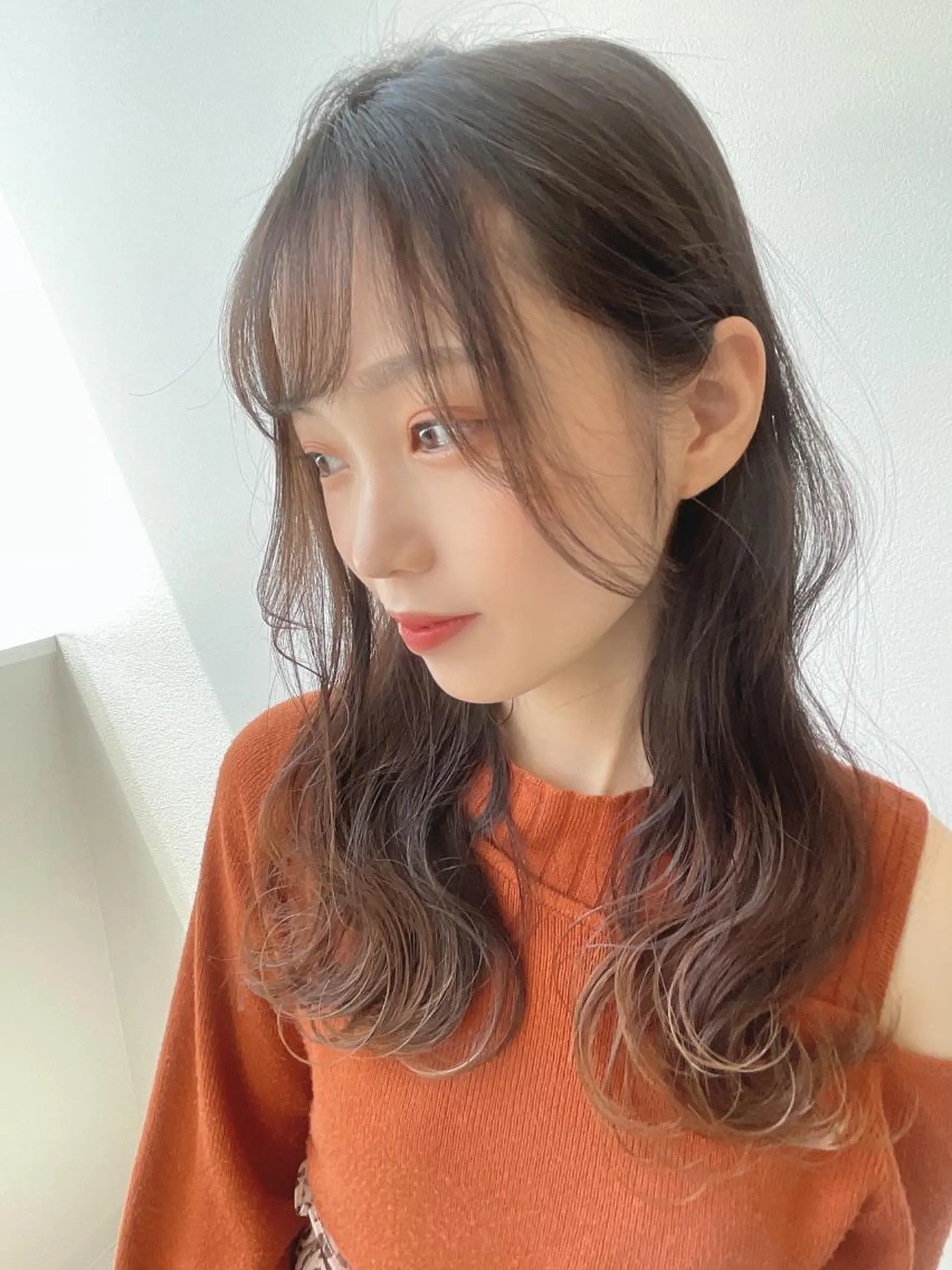 セミロング m i k u n aのヘアスタイル