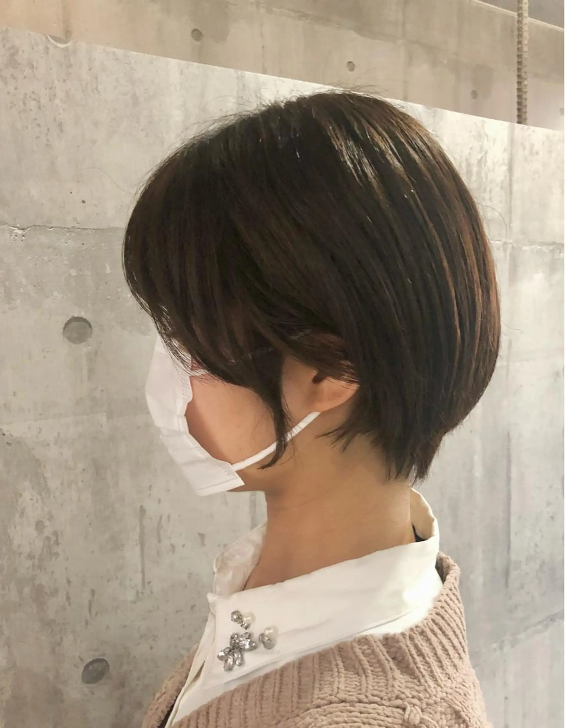 ショート ショートヘア 興津/韓国レイヤー ダブルカラー美髪縮毛のヘアスタイル