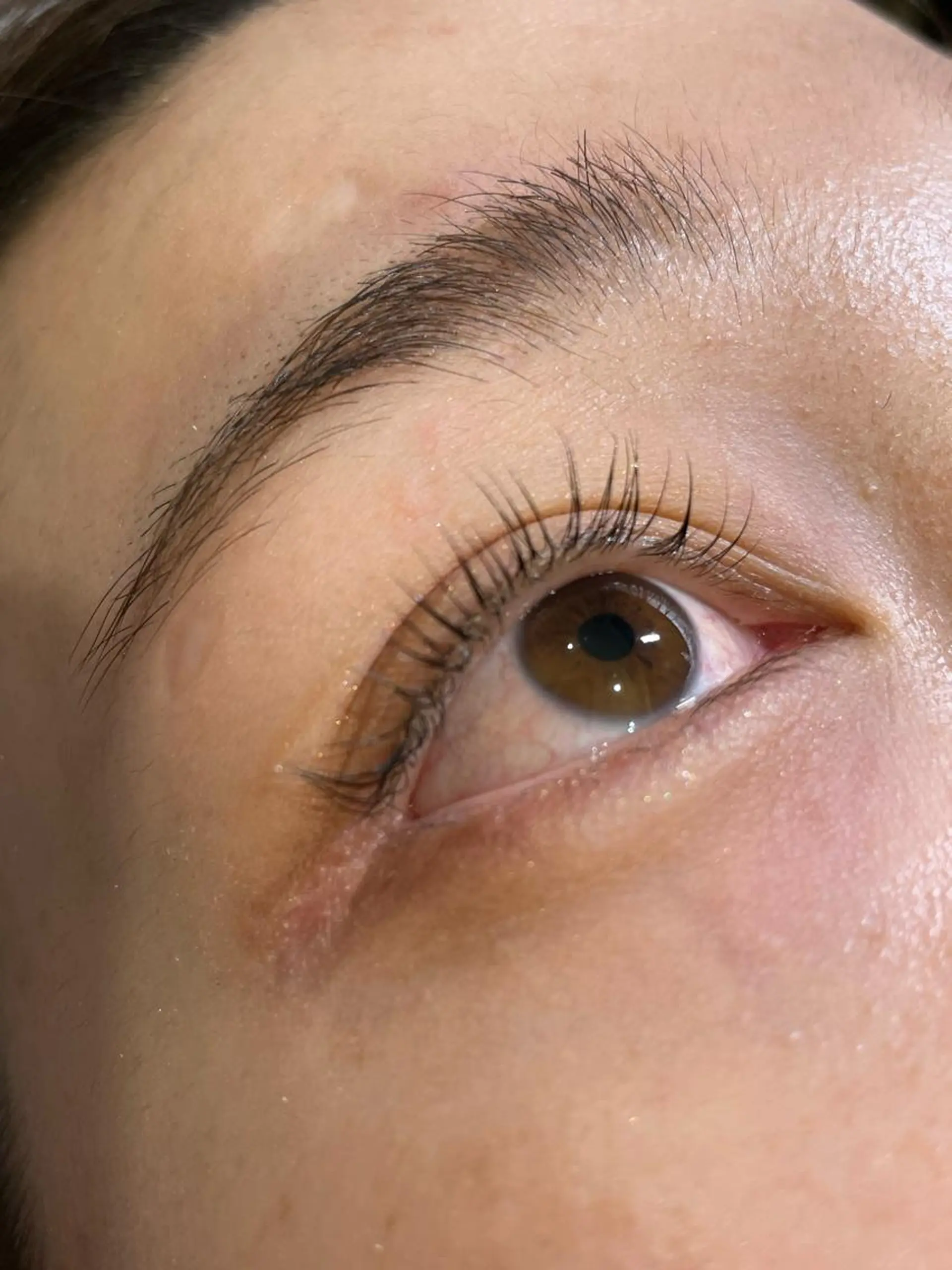 マツエク・マツパ 井上 真里奈のヘアスタイル