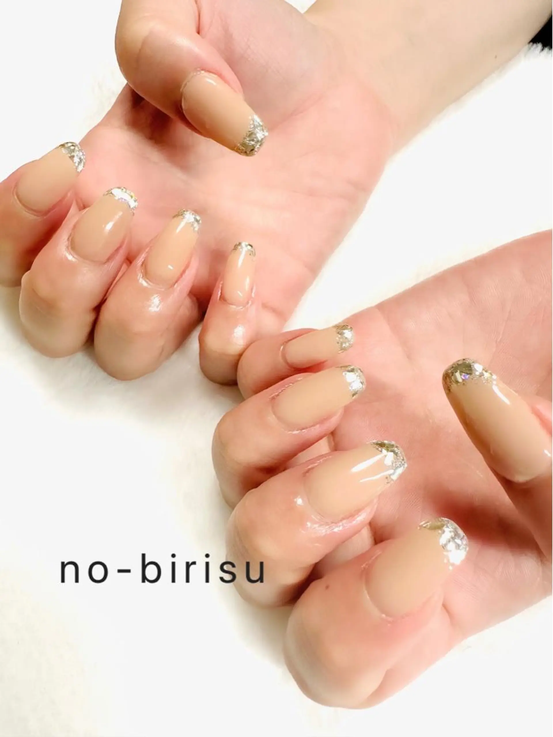 ネイル フレンチネイル ガラスフレンチ ハンドネイル no-birisu nailのネイルデザイン