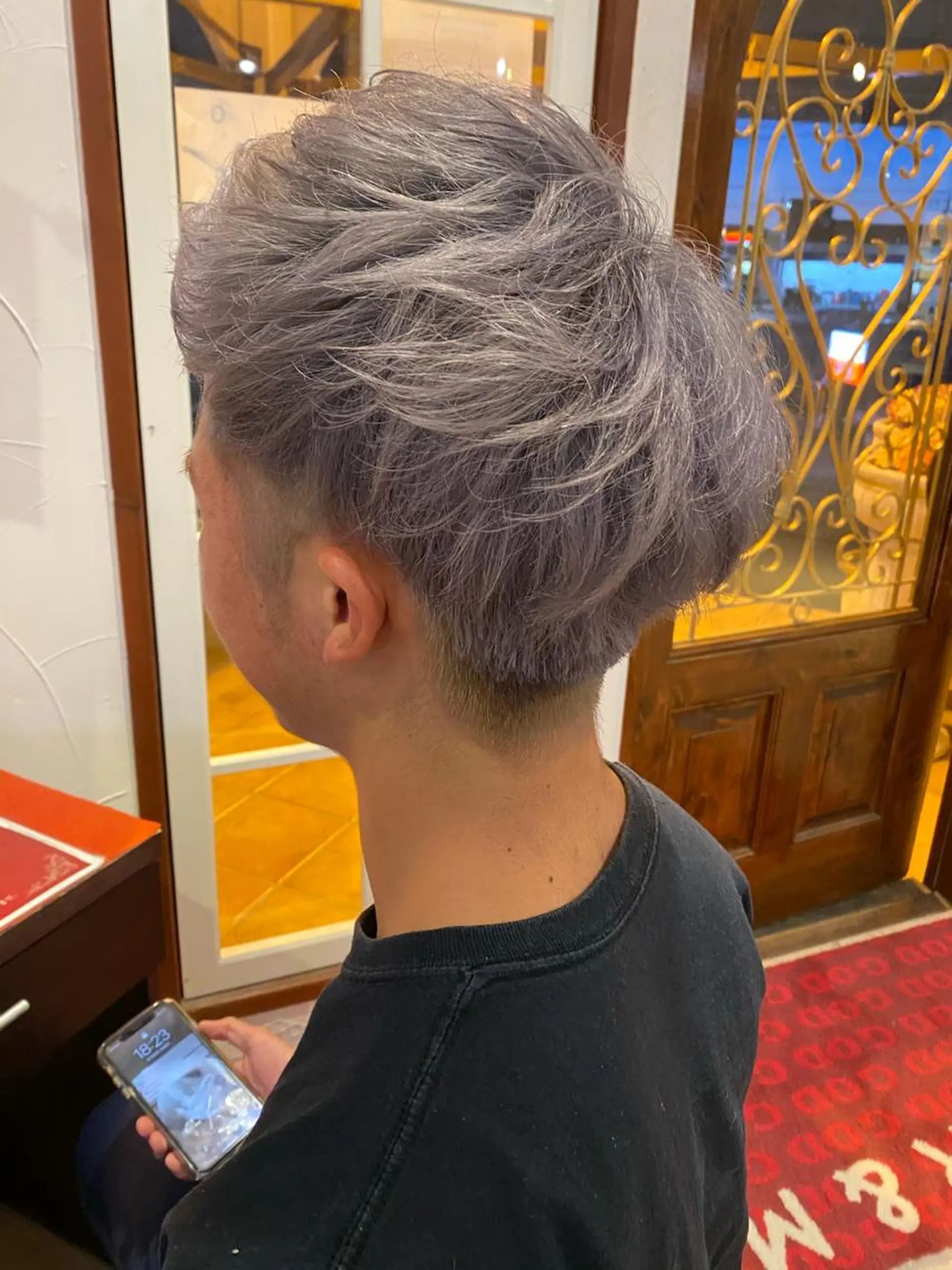 ショート ヘアカラー 🔥金山 諒平🔥のヘアスタイル