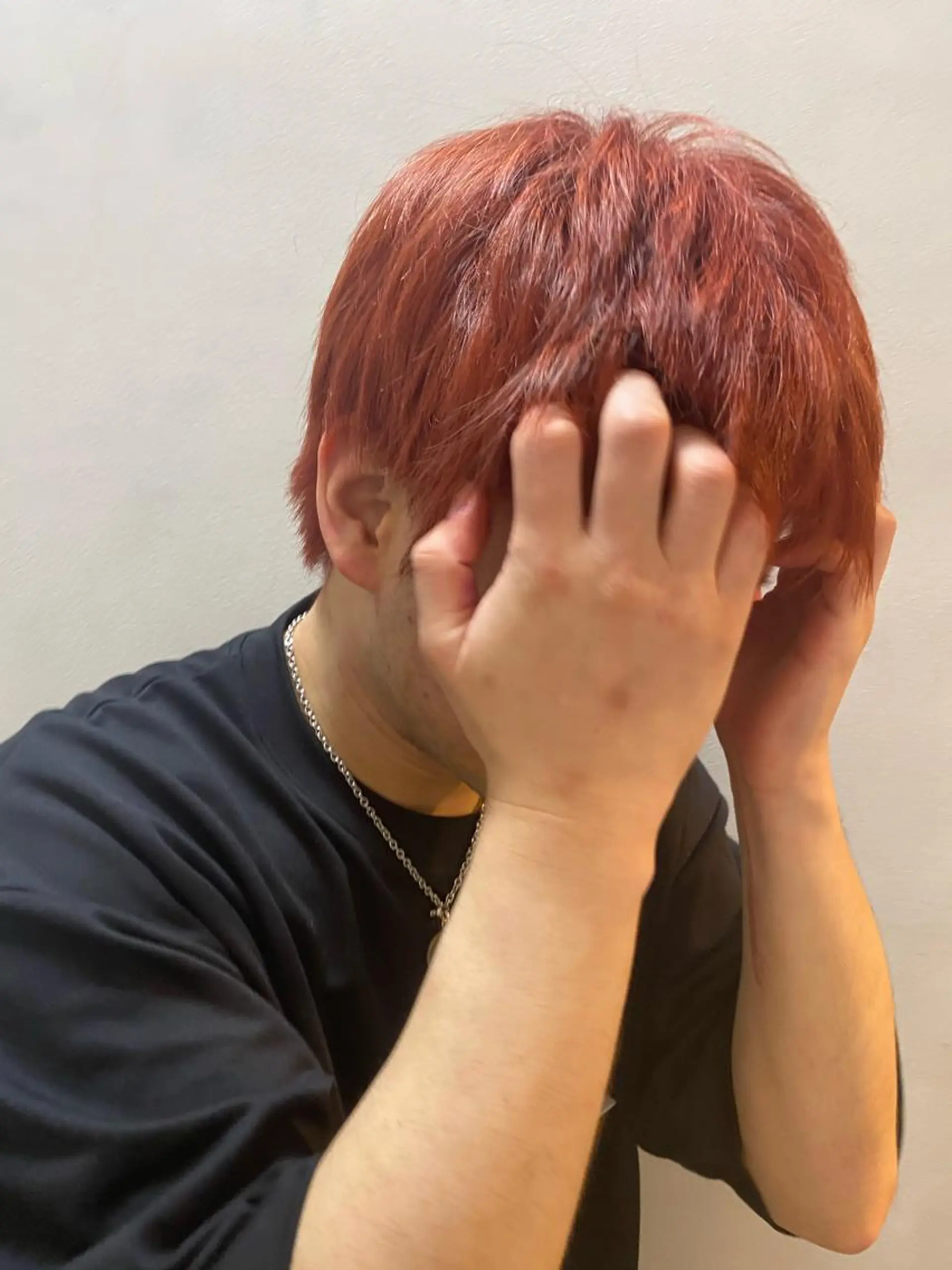 カラー 堀結香/顔まわり レイヤー/蒲生四丁目のヘアスタイル