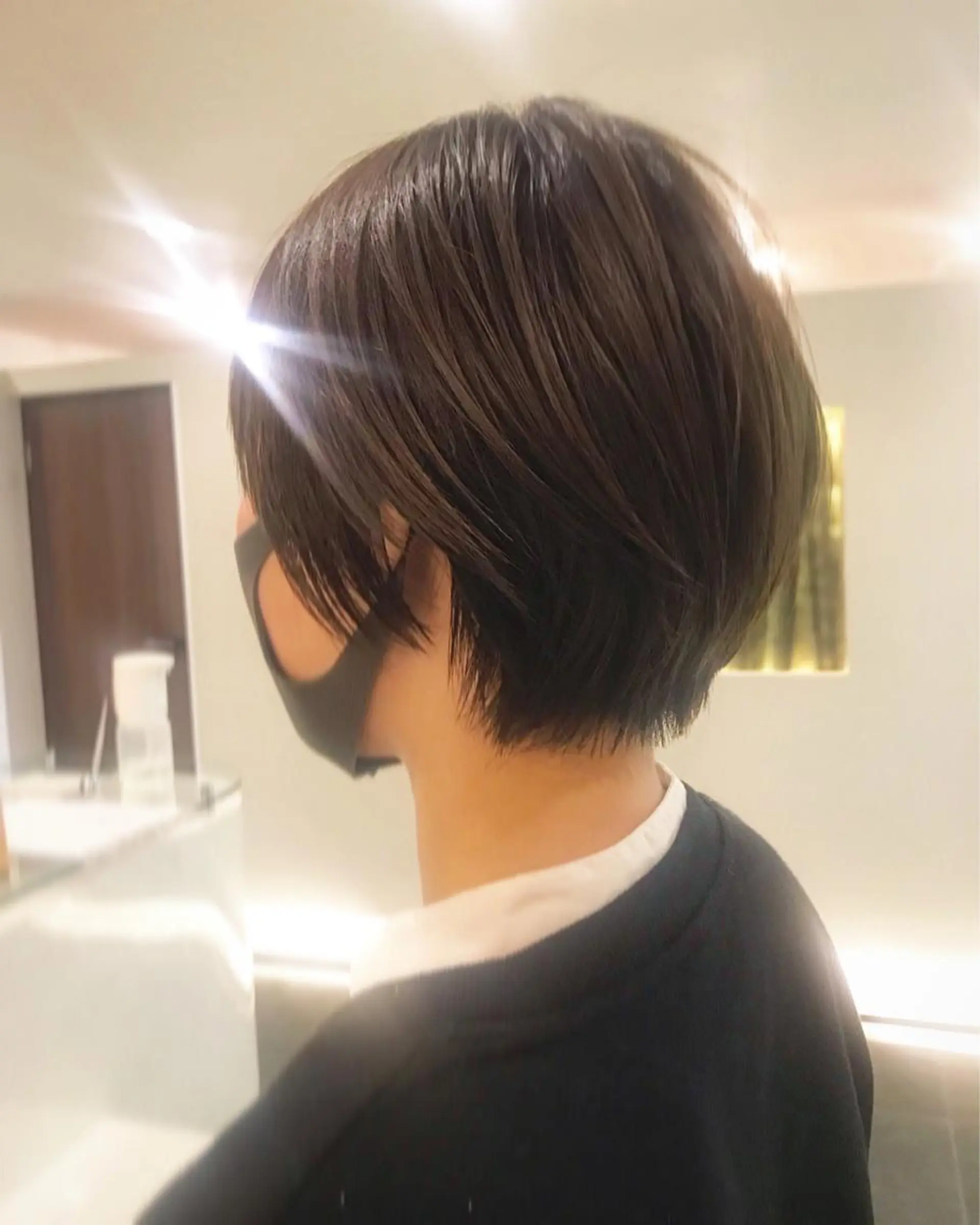 ショート カラー ショートヘア チーフデザイナー 若林　麻衣のヘアスタイル