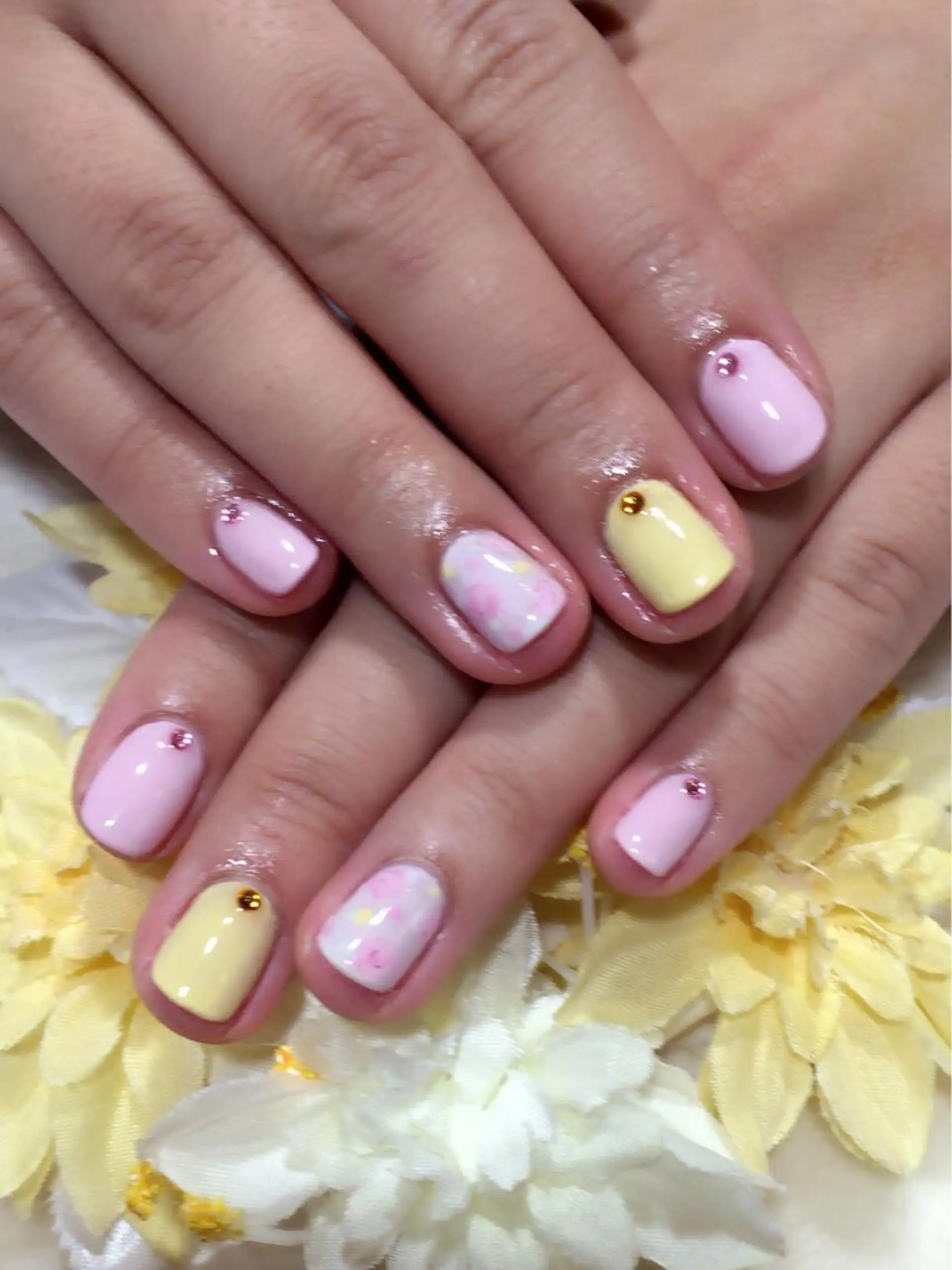 ネイル Sympa 𝓜iwako🐰ᩚのネイルデザイン