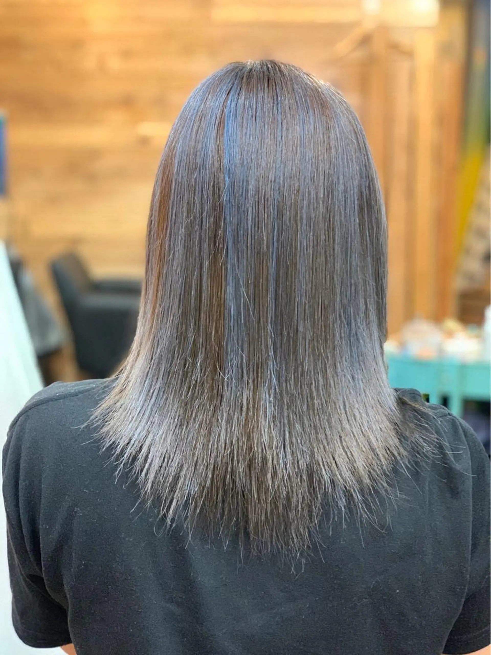 ミディアム ハイライト ヨッ シーのヘアスタイル