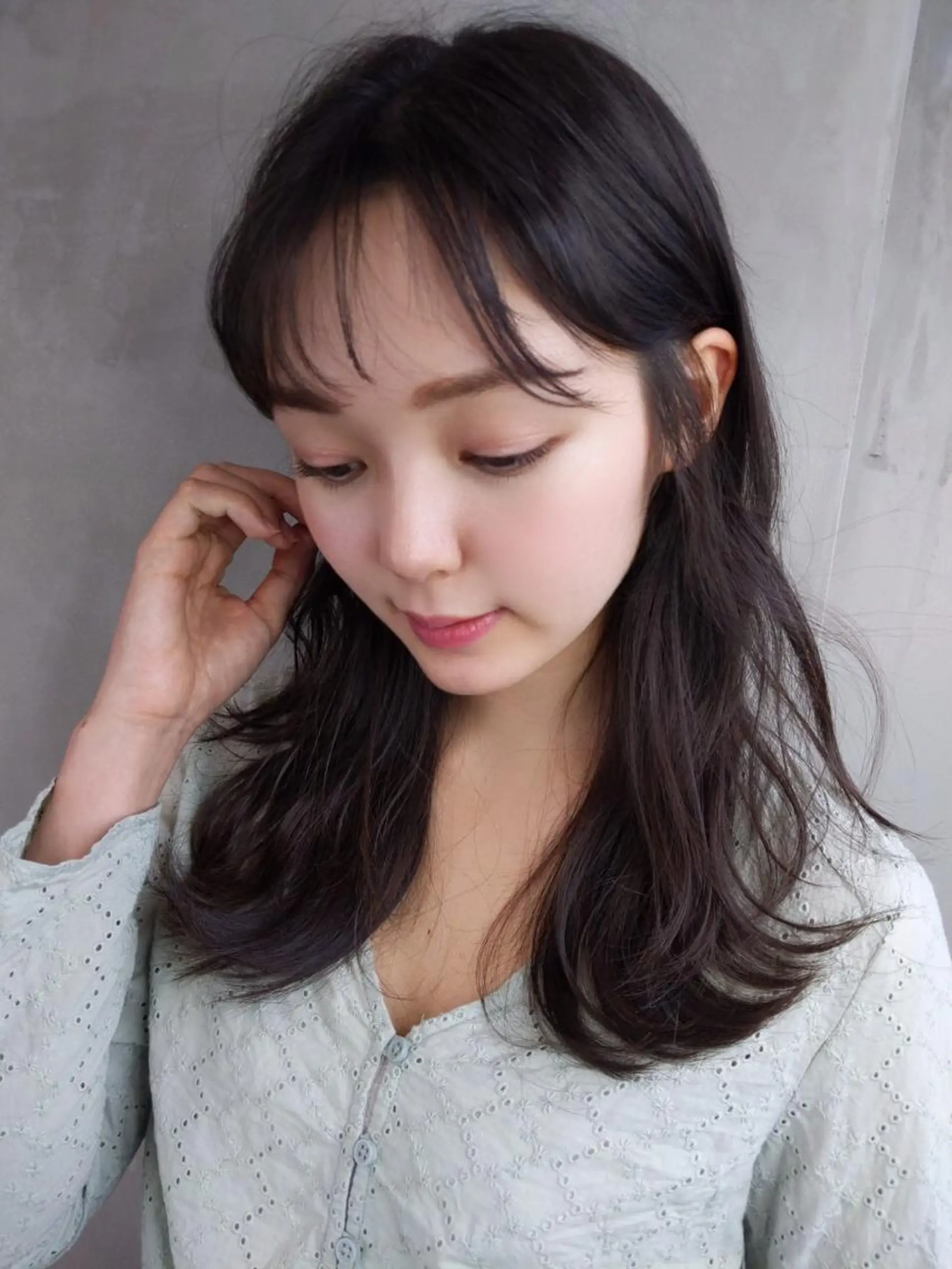 セミロング 遠藤 眞実のヘアスタイル