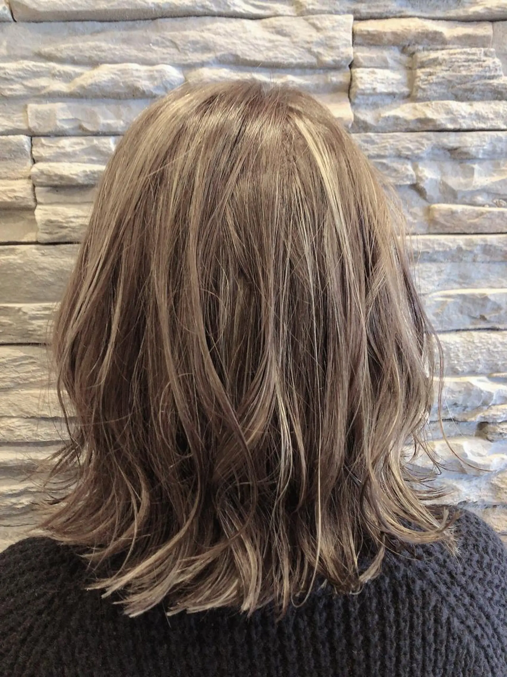 カラー 山浦 貴恵のヘアスタイル