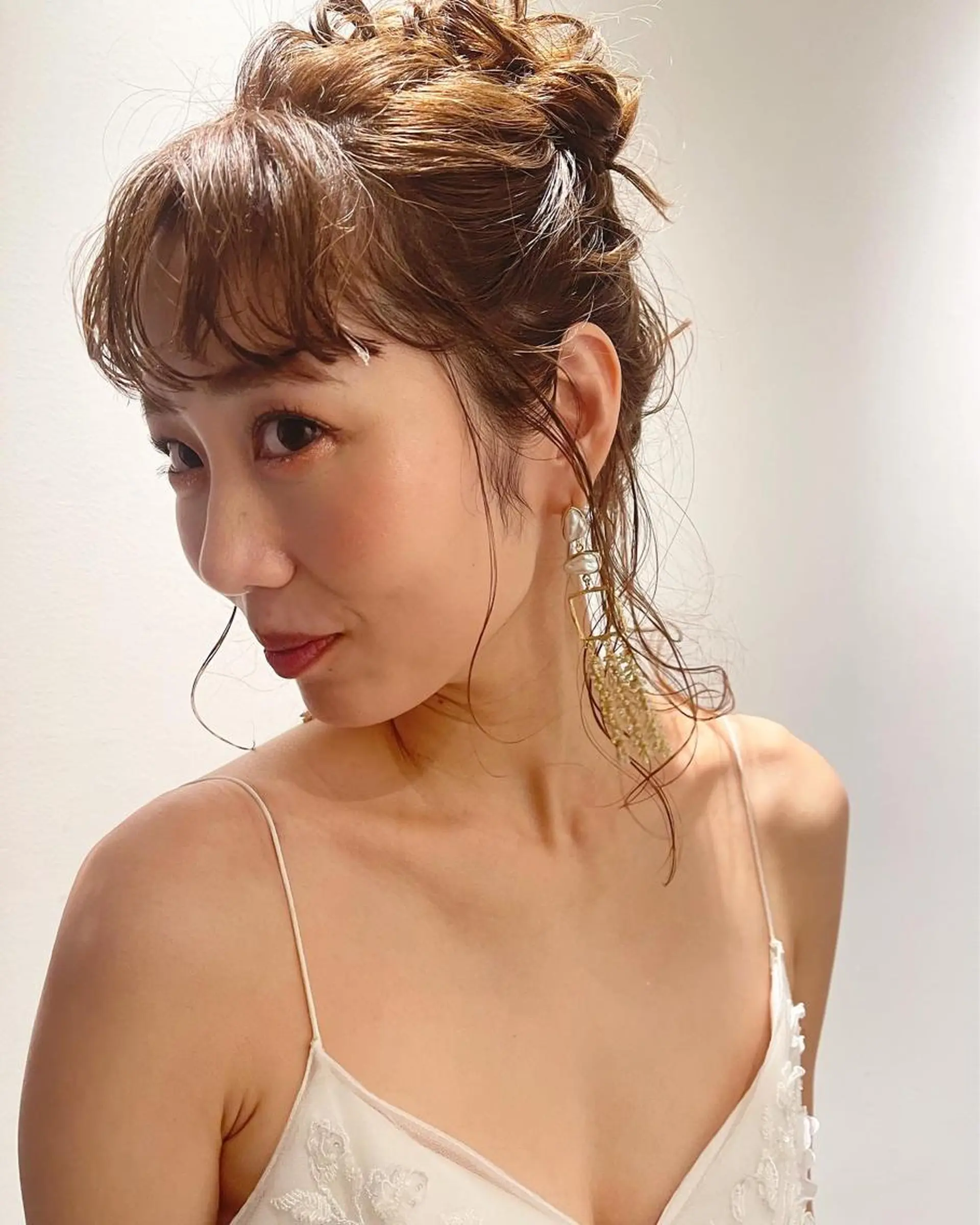 ヘアアレンジ ヘアセット pole/apartment所属・💓パーマ，💗 レイヤーカットのヘアスタイル