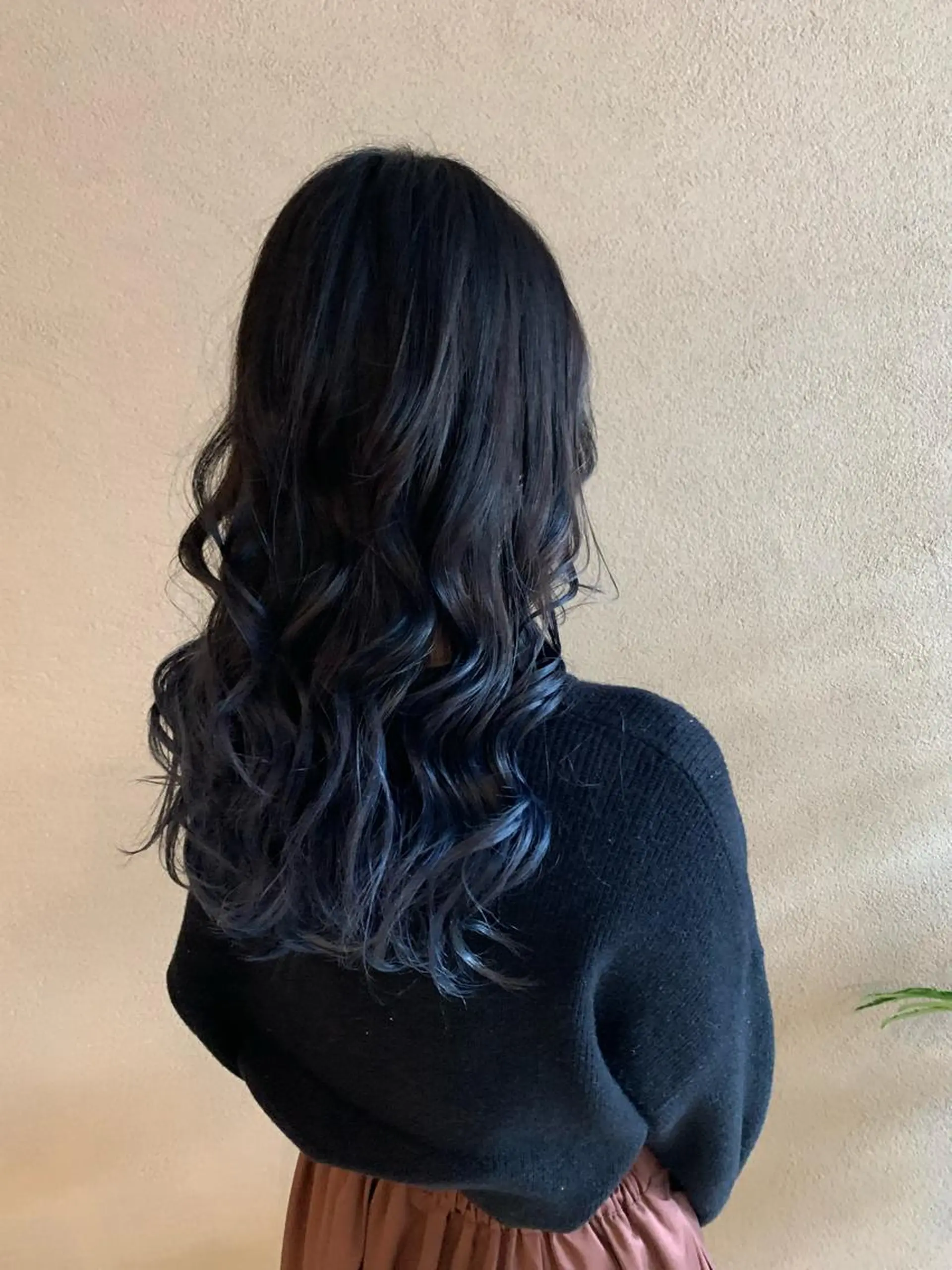 ロング カラー ブリーチ ブルーカラー グラデーションカラー インナーカラー ネイビーカラー ヘアカラー トリートメント PADOU平松 典幸のヘアスタイル