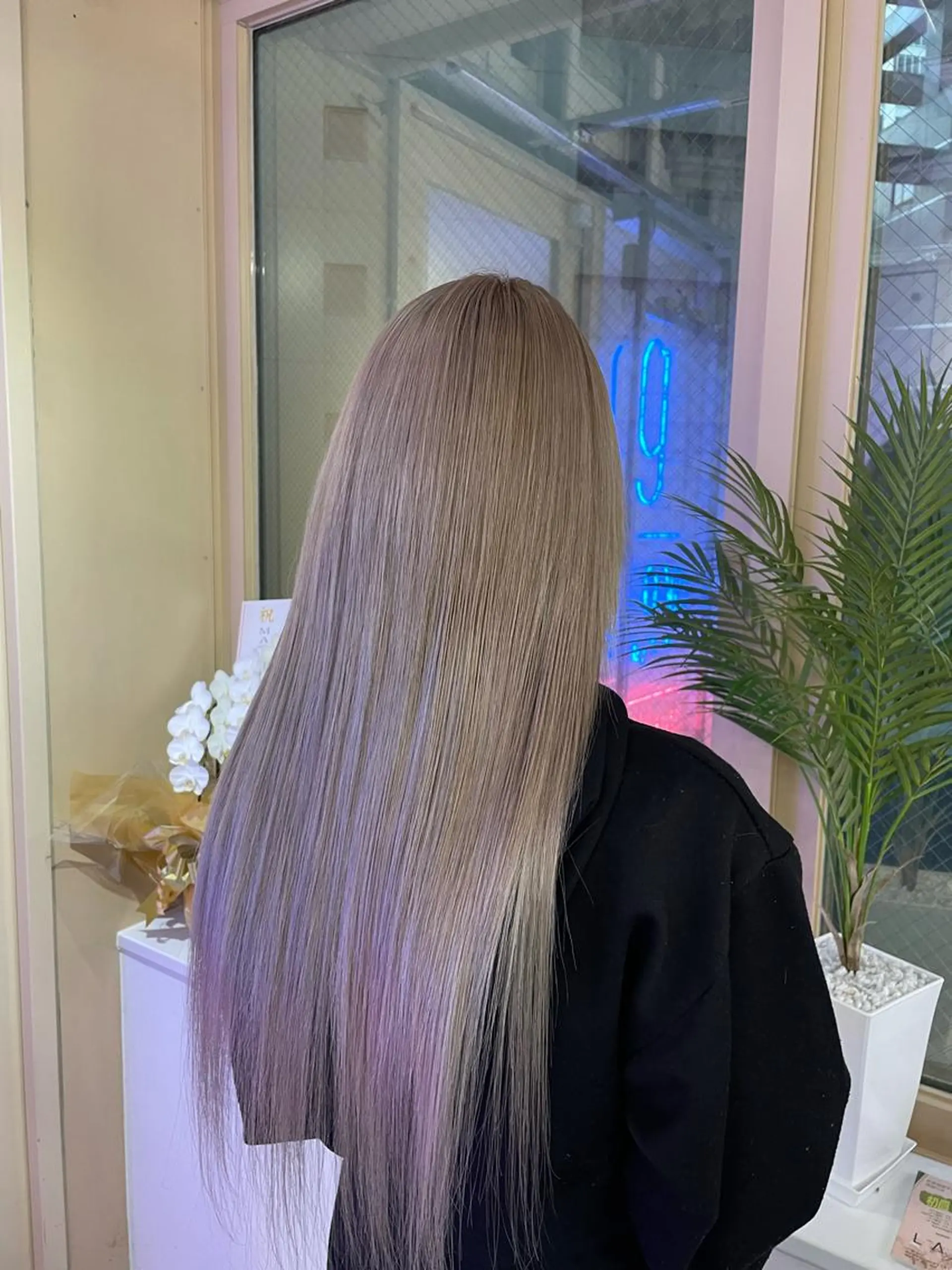 ロング カラー ダブルカラー ロング ヘアカラー エクステ 🌈プルエクステ& ハイトーン🌈関飛鳥のヘアスタイル