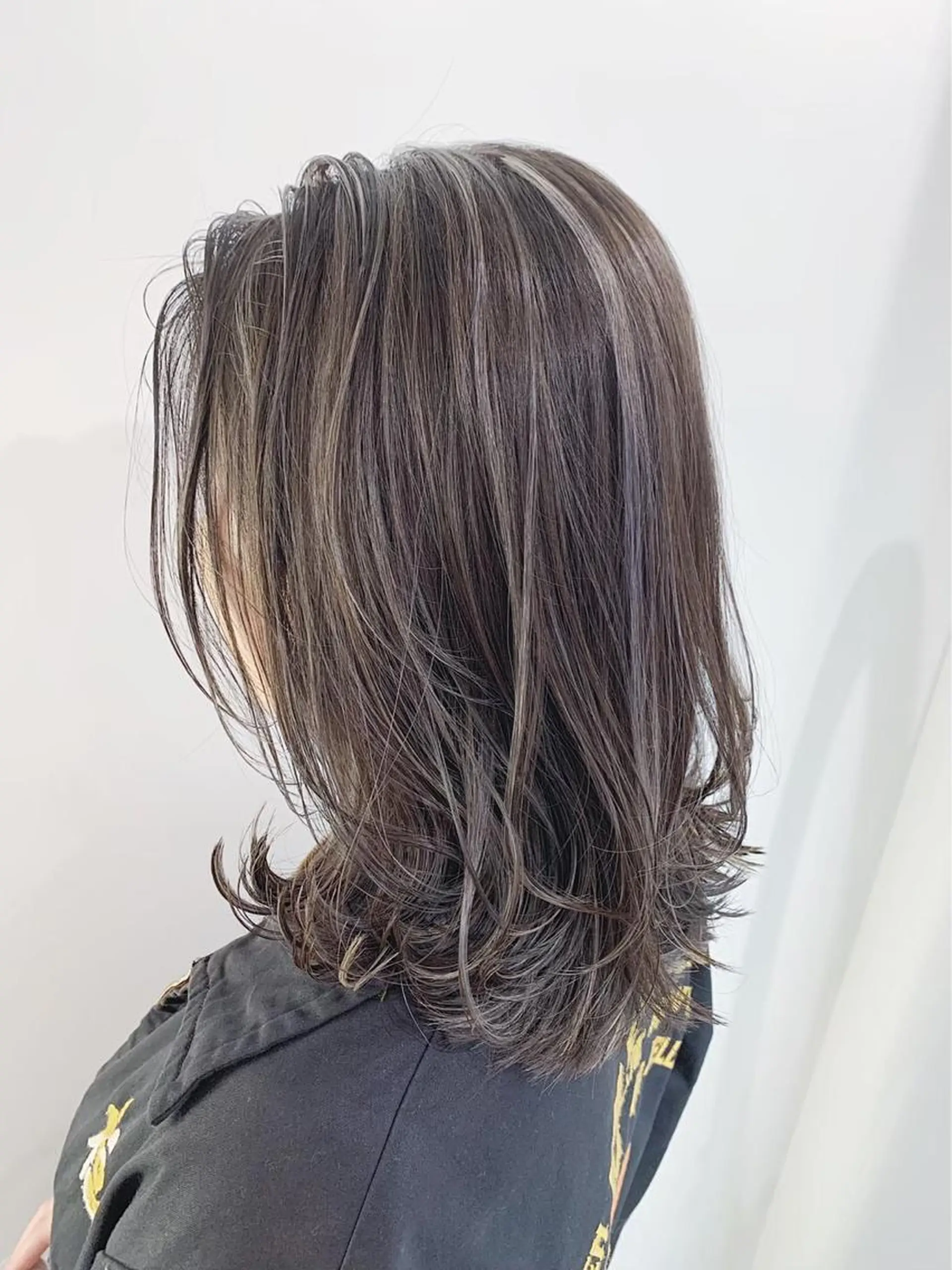 ミディアム カラー ヘアカラー トリートメント ☕️ベージュカラー 内藤光哉☕️のヘアスタイル