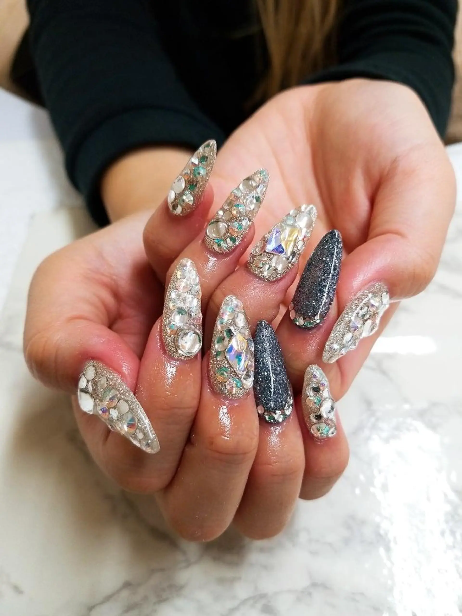 ネイル スカルプ指名No.1 河野　雑誌掲載サロンのネイルデザイン