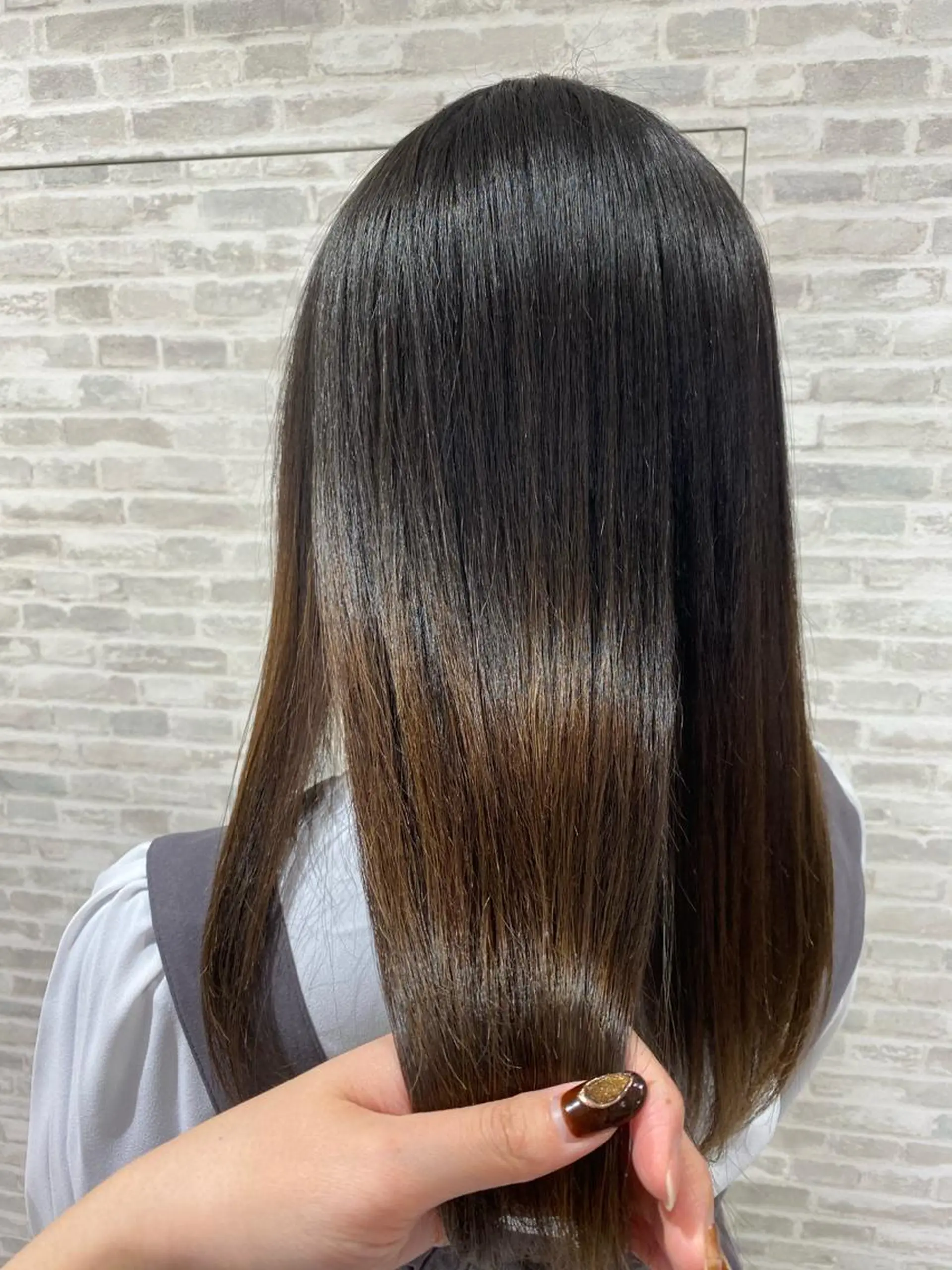 セミロング ✨圧倒的ツヤ髪✨ 小野あすかのヘアスタイル