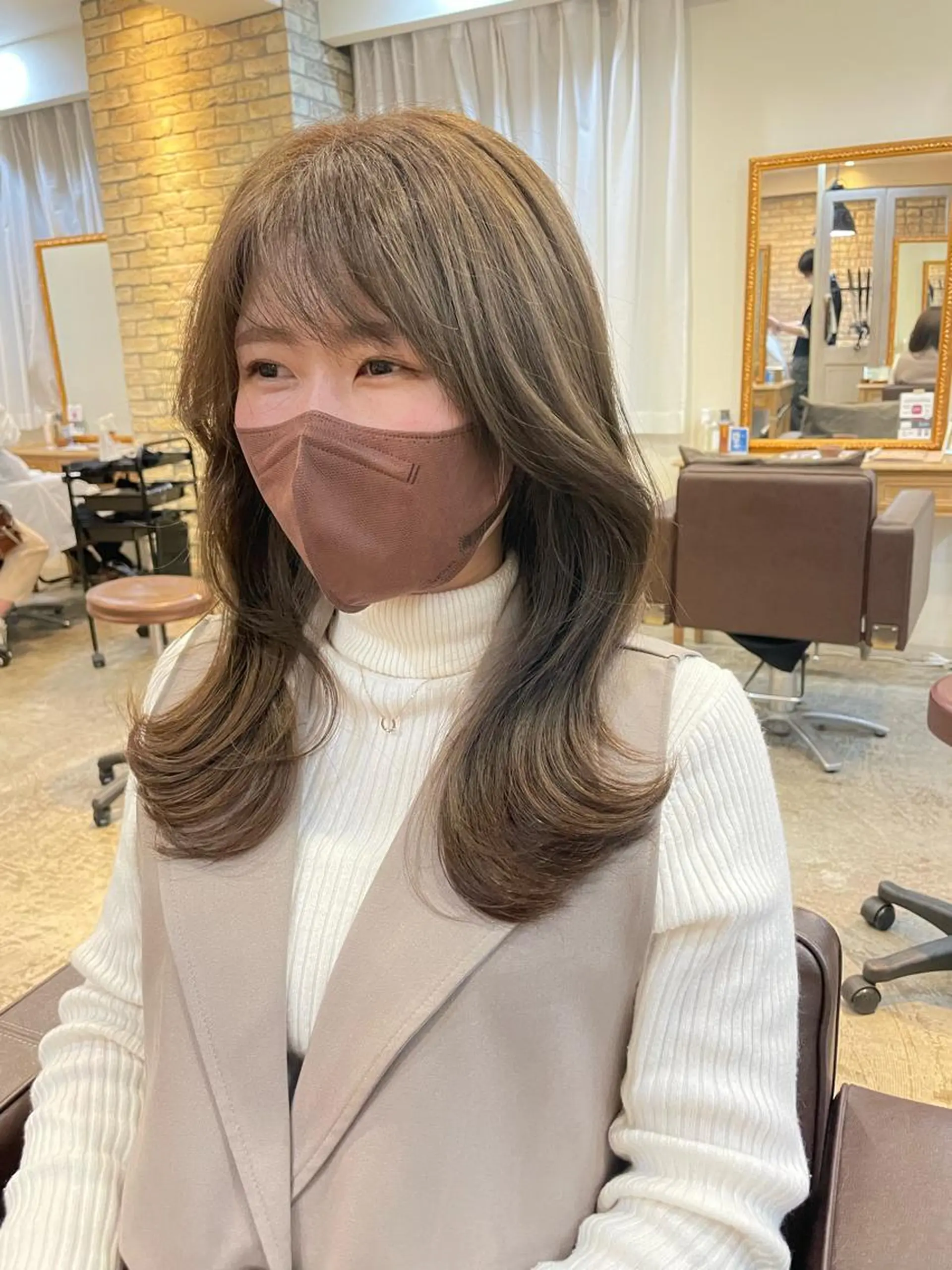 セミロング カラー ヘアアレンジ ベージュカラー 透明感カラー ダブルカラー カット ヘアカラー トリートメント 髪質改善特化 🫧松野力也のヘアスタイル
