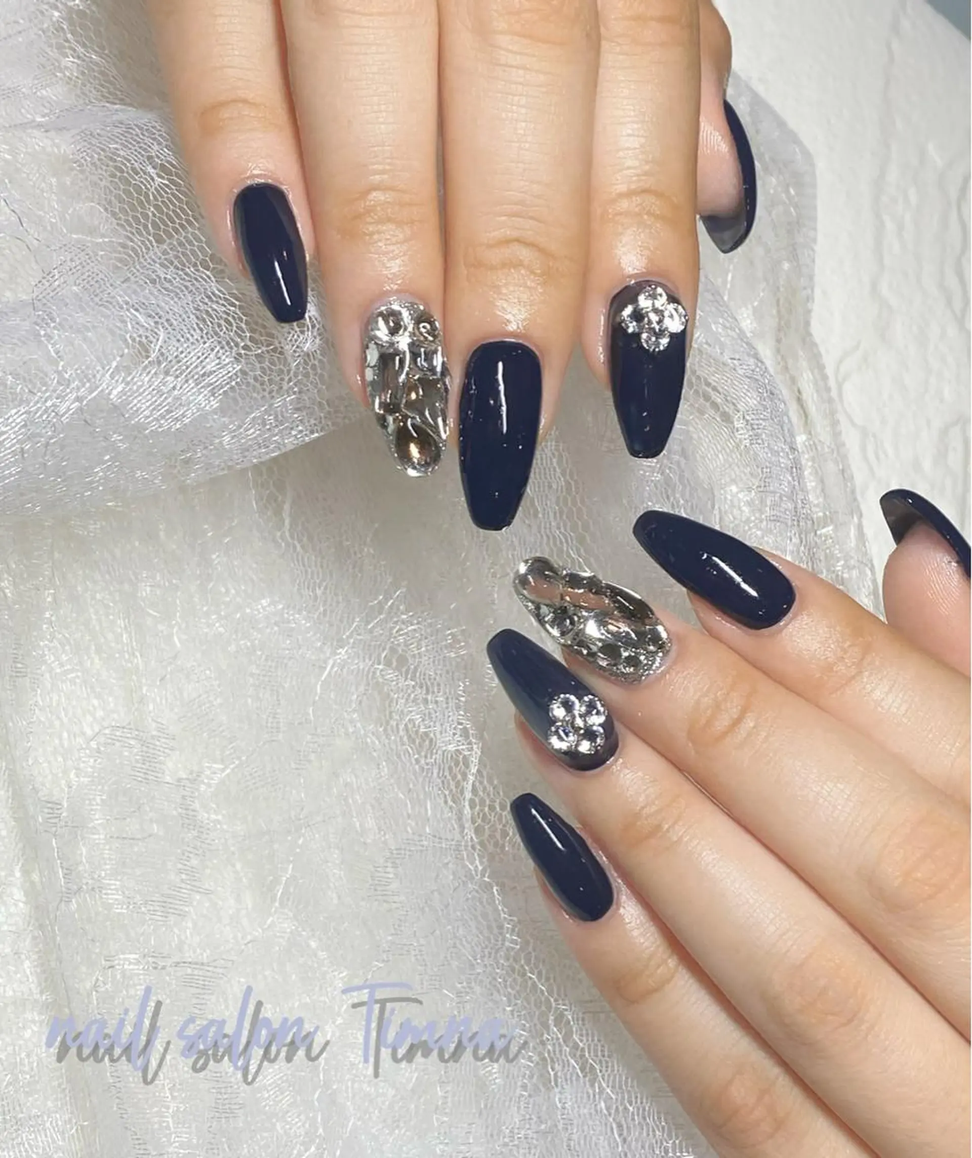 ロング ハンドネイル NAILSALON 🍔Timna🍟のネイルデザイン