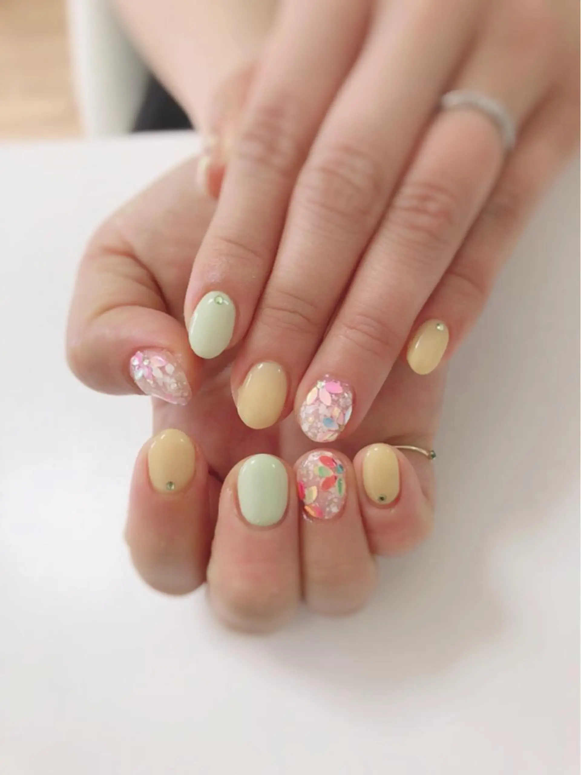 ネイル Lily Roseスタッフ一同のマツエク・マツパデザイン