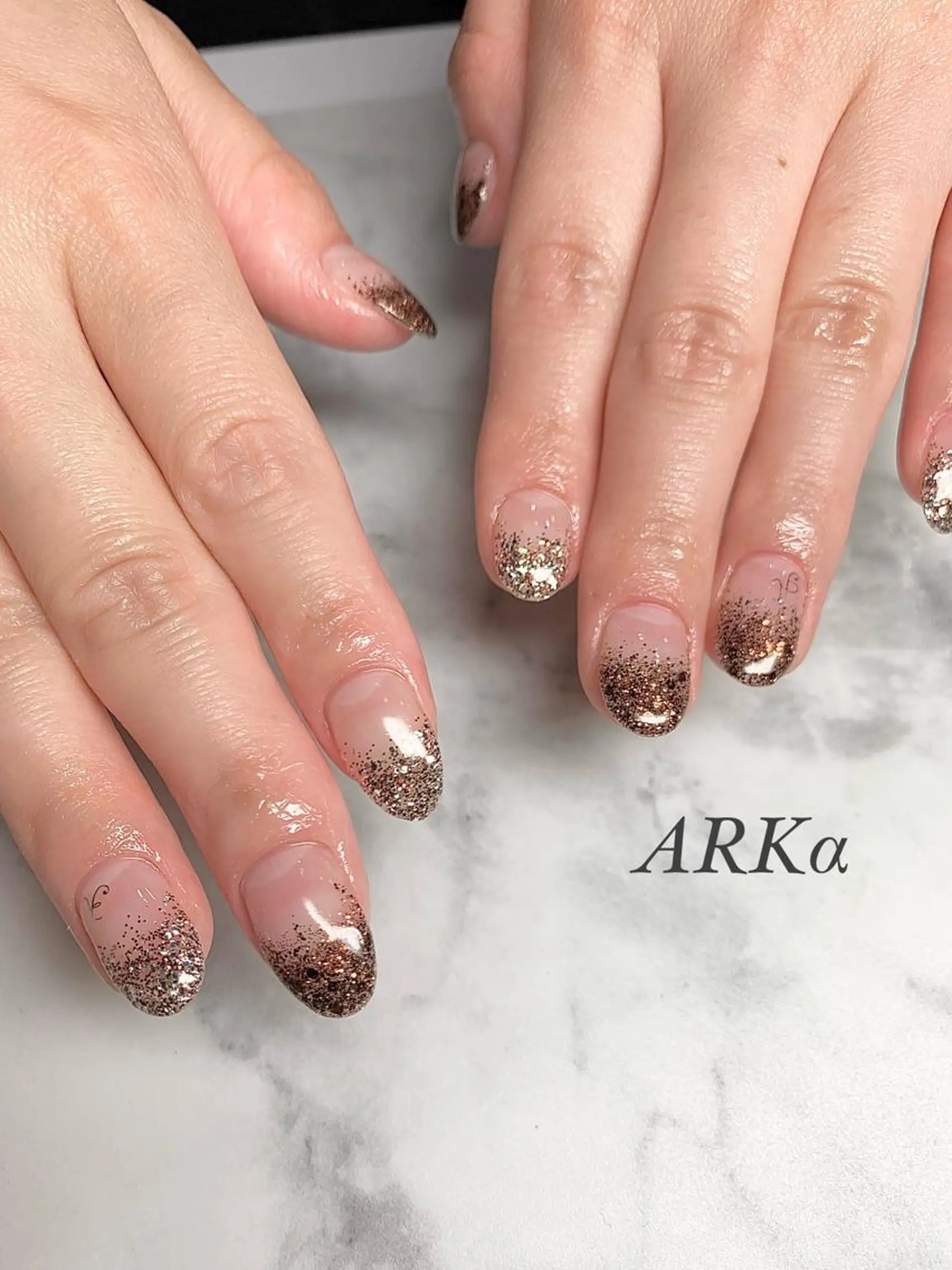 ミディアム ネイル ハンドネイル Nailsalon ARKαのネイルデザイン