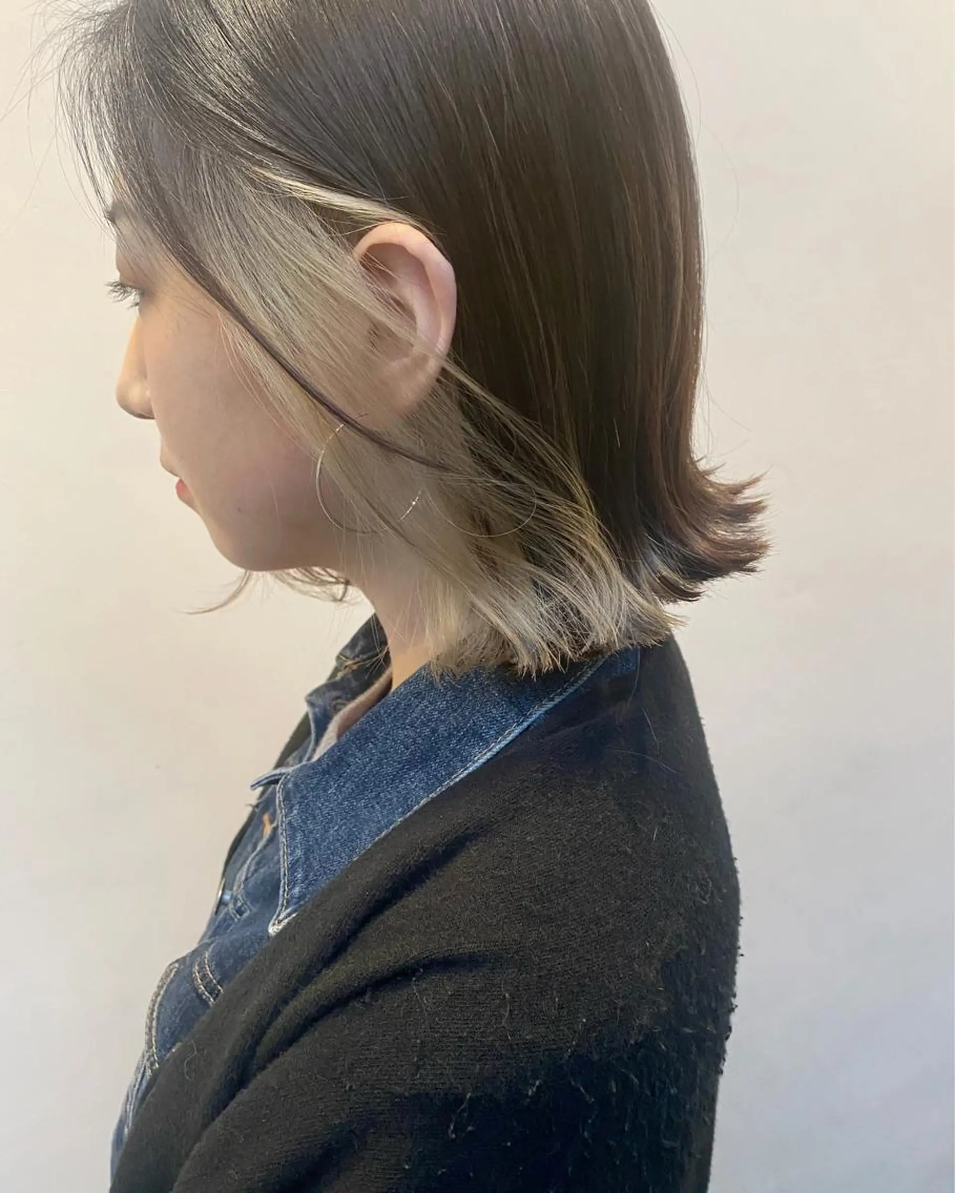 ショート カラー ベージュカラー ホワイトベージュ ボブ tonari 梅田、中崎町のヘアスタイル