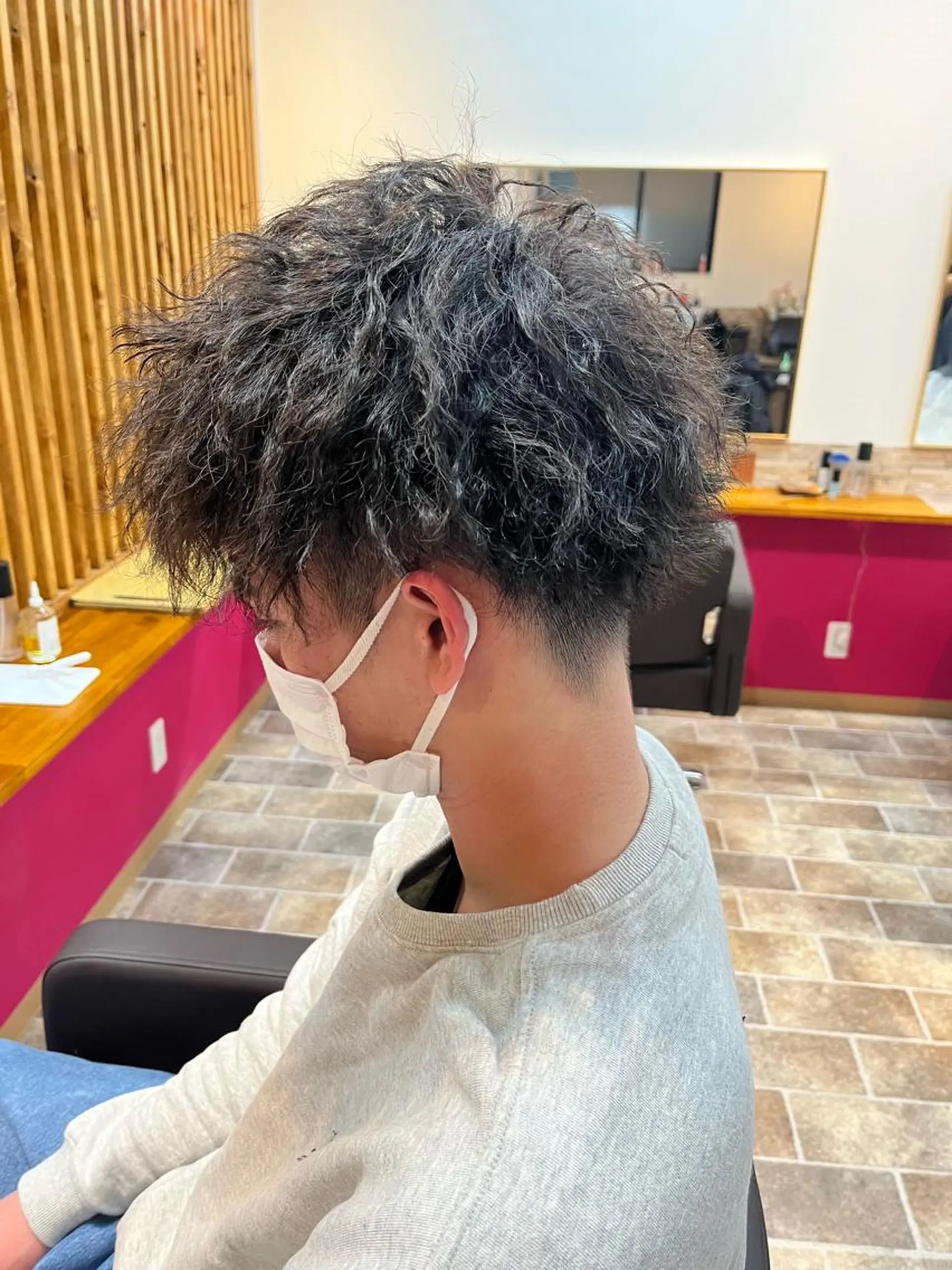 ショート メンズ ヘアカラー&縮毛矯正 STAR☆RIVERのヘアスタイル