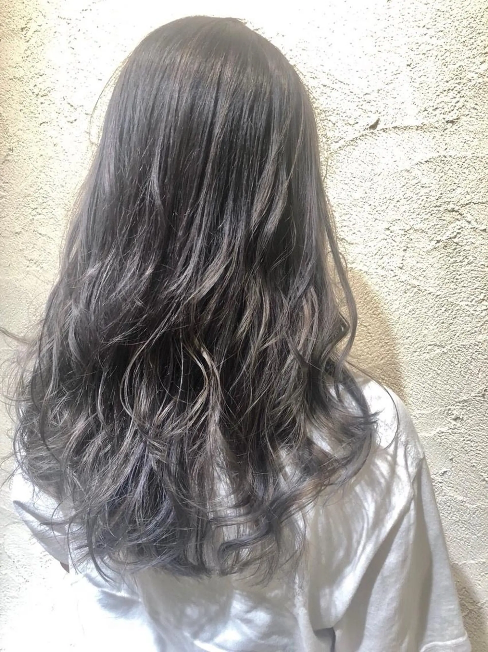 カラー シールエクステ/ ハイトーンカラーのヘアスタイル