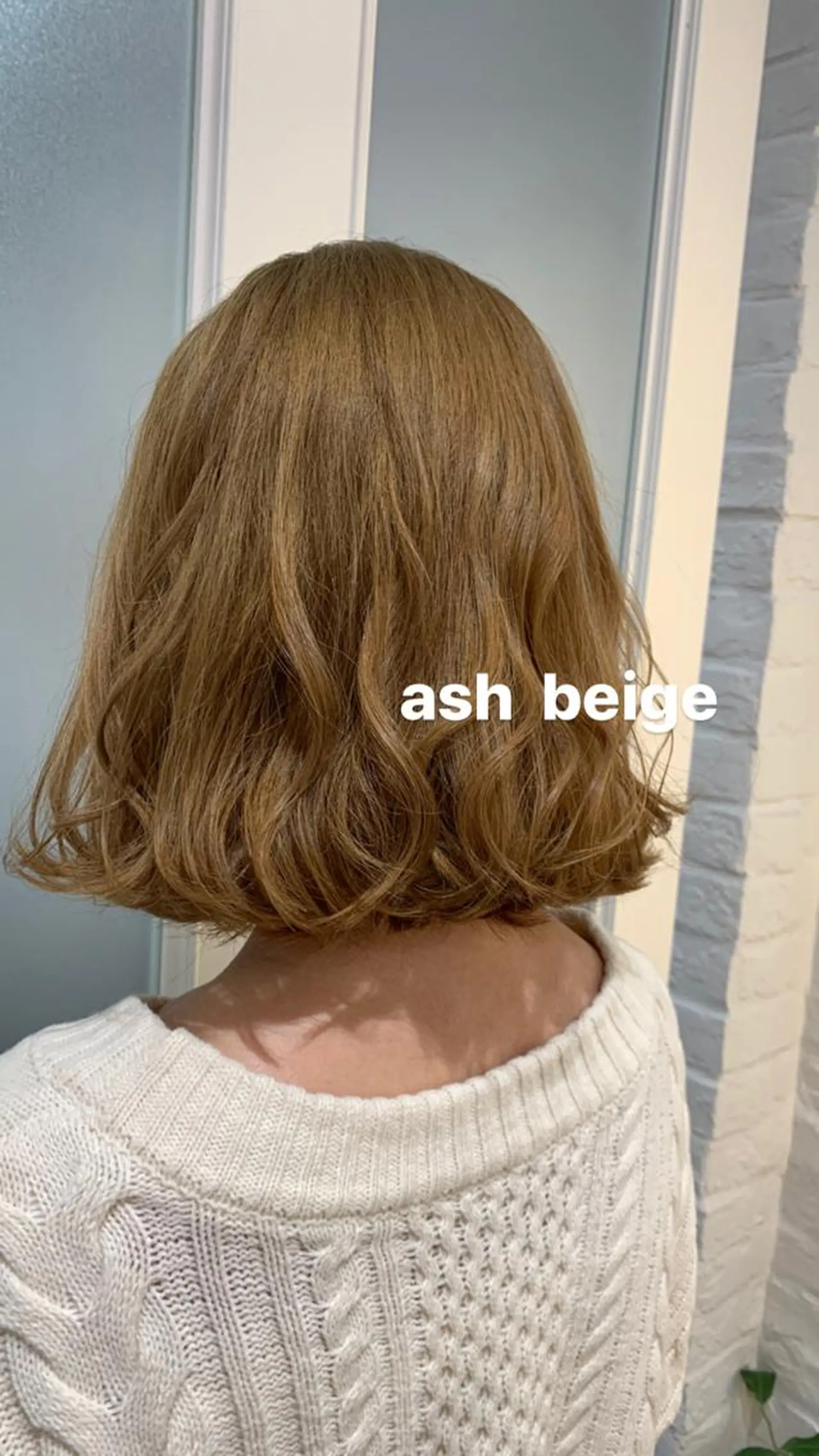 ミディアム カラー 山下恋佳/矢場町/ ブリーチ/ショートのヘアスタイル