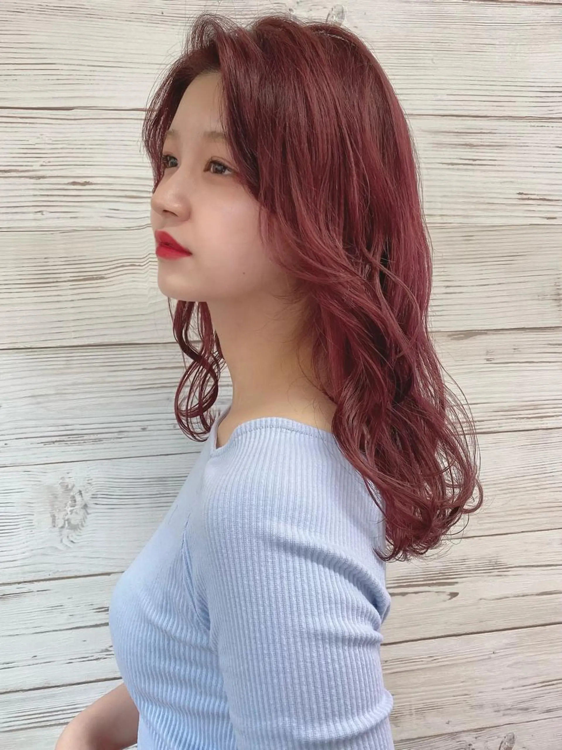 セミロング カラー ヘアアレンジ ショートボブ 編み込みエクステ シールエクステ セミロングパーマ バレイヤージュ LAVENDIA 初音のヘアスタイル