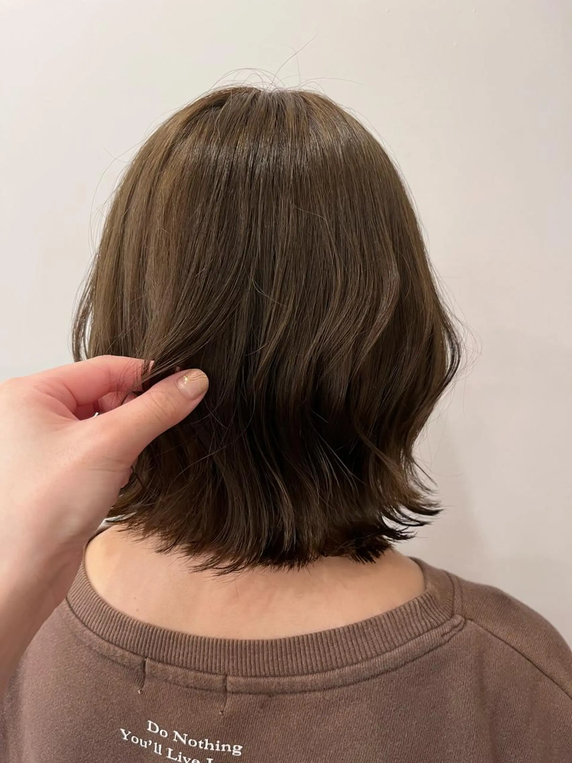 ミディアム カラー ベージュカラー ブリーチ ヘアカラー トリートメント ロングレイヤー 🤍山内　飛鳥🤍のヘアスタイル