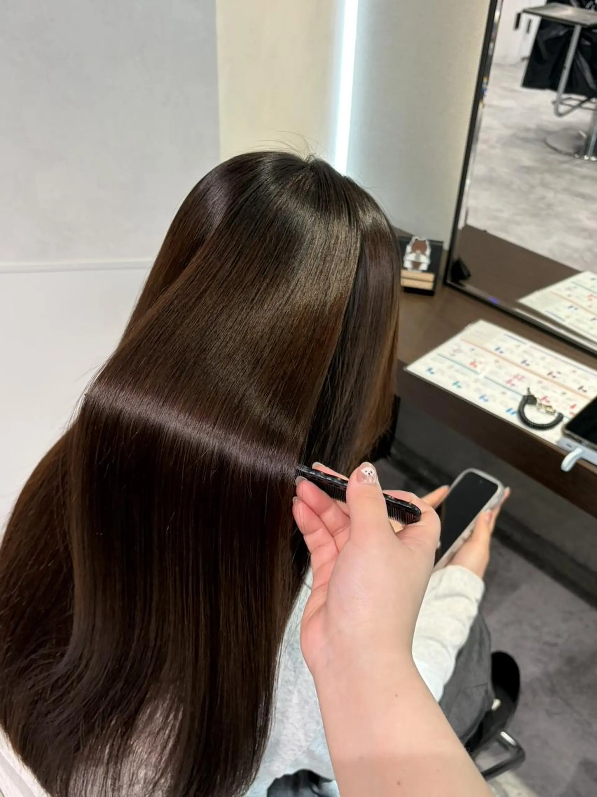 ロング 縮毛矯正 カット 縮毛矯正 縮毛矯正特化🩰 竹口はるかのヘアスタイル