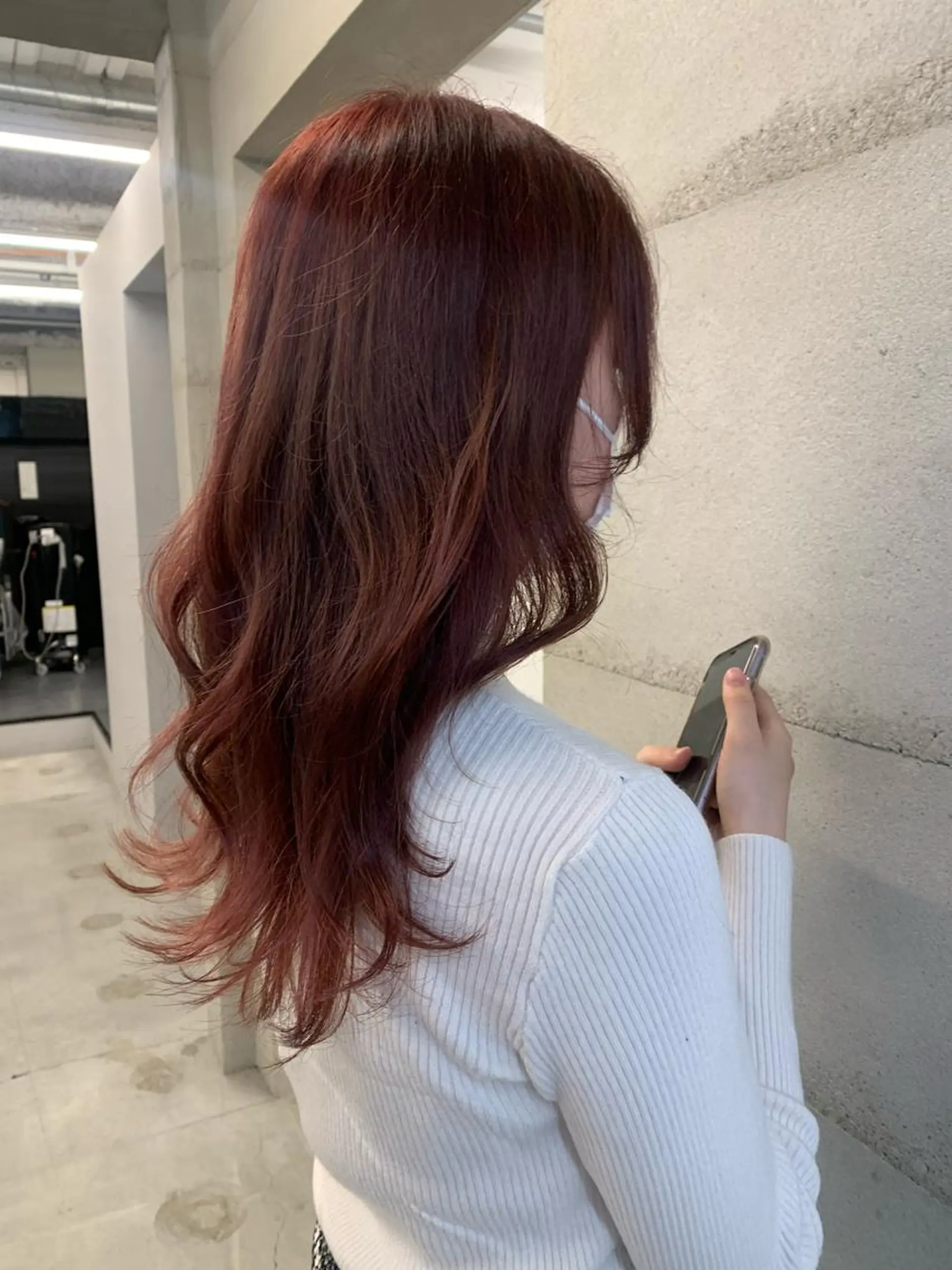 ミディアム カラー ミディアムパーマ ベージュカラー 黒髪 ブリーチ ブルーカラー 透明感/オリーブ/ グレージュ/YUKAのヘアスタイル