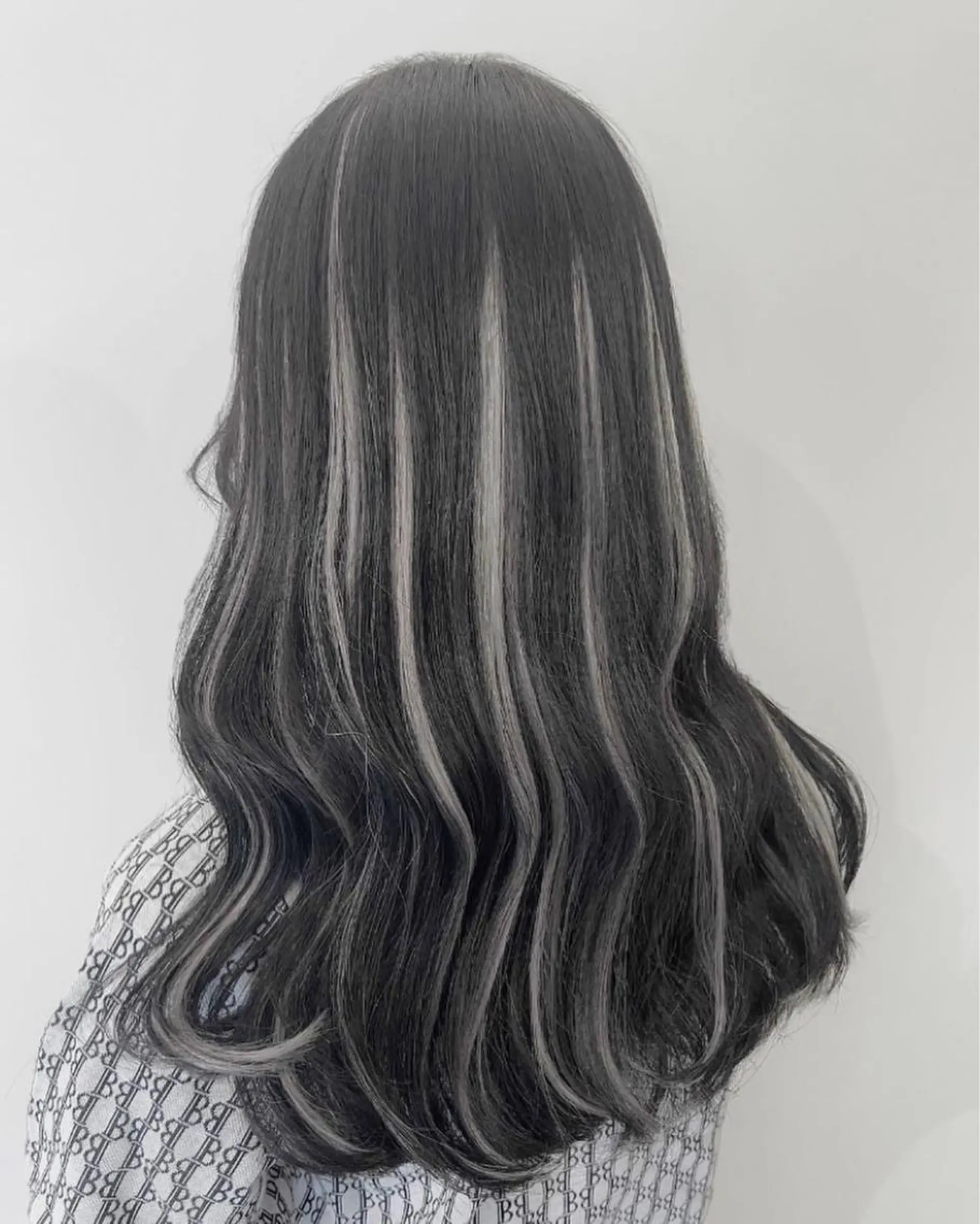 ロング エクステ ハイライト 学生 エクステ Fan.ray副店長 🌈 HIBIKIのヘアスタイル