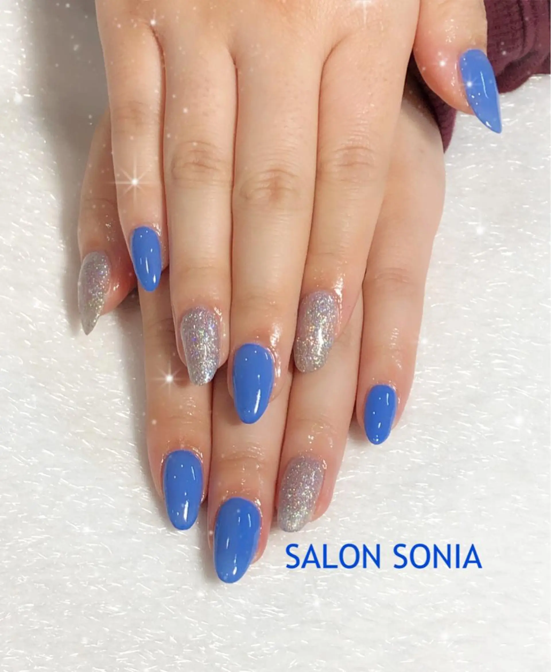 ネイル ハンドネイル 小顔・毛穴・たるみ ネイル　似内真樹のエステ・リラクイメージ