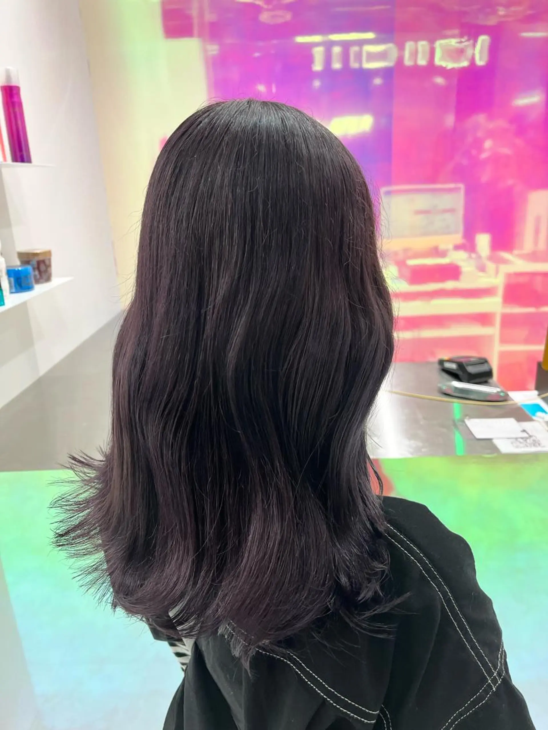 ミディアム トレンドレイヤー No.1/KOHEIのヘアスタイル