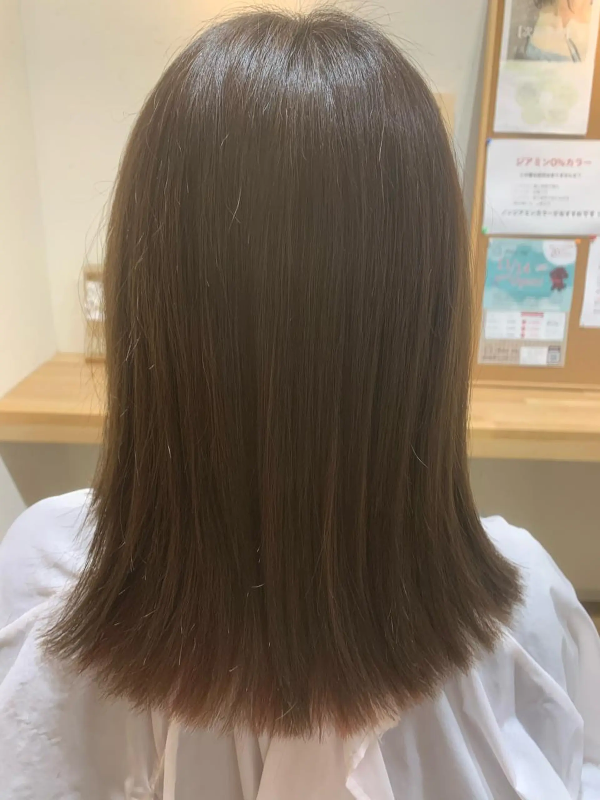 ミディアム 瀧 葉月のヘアスタイル