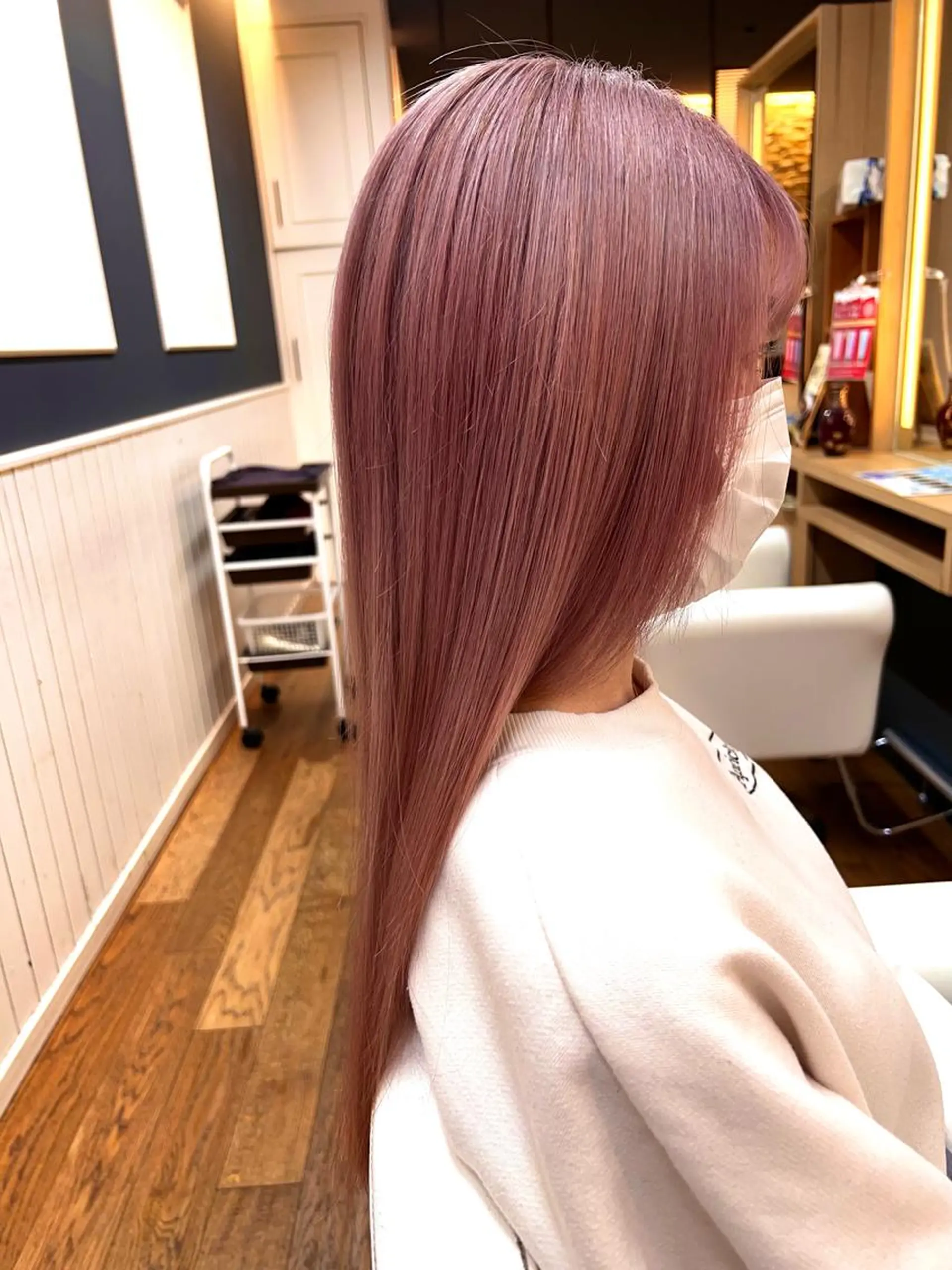 ロング カラー ヘアカラー トリートメント ✂︎HITOMI✂︎ 副店長のヘアスタイル