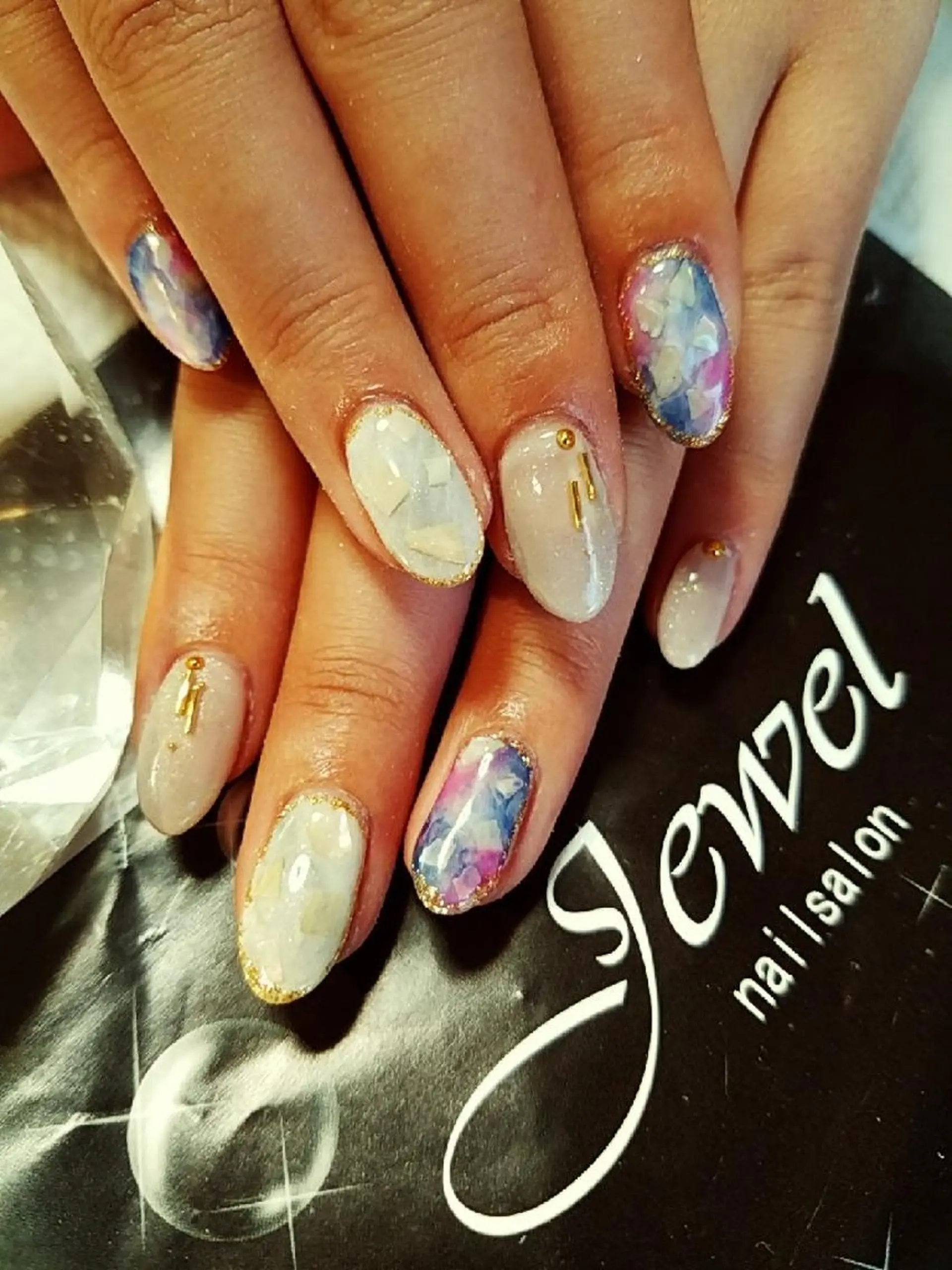 ネイル ＪＥＷＥＬ ＮＡＩＬのネイルデザイン