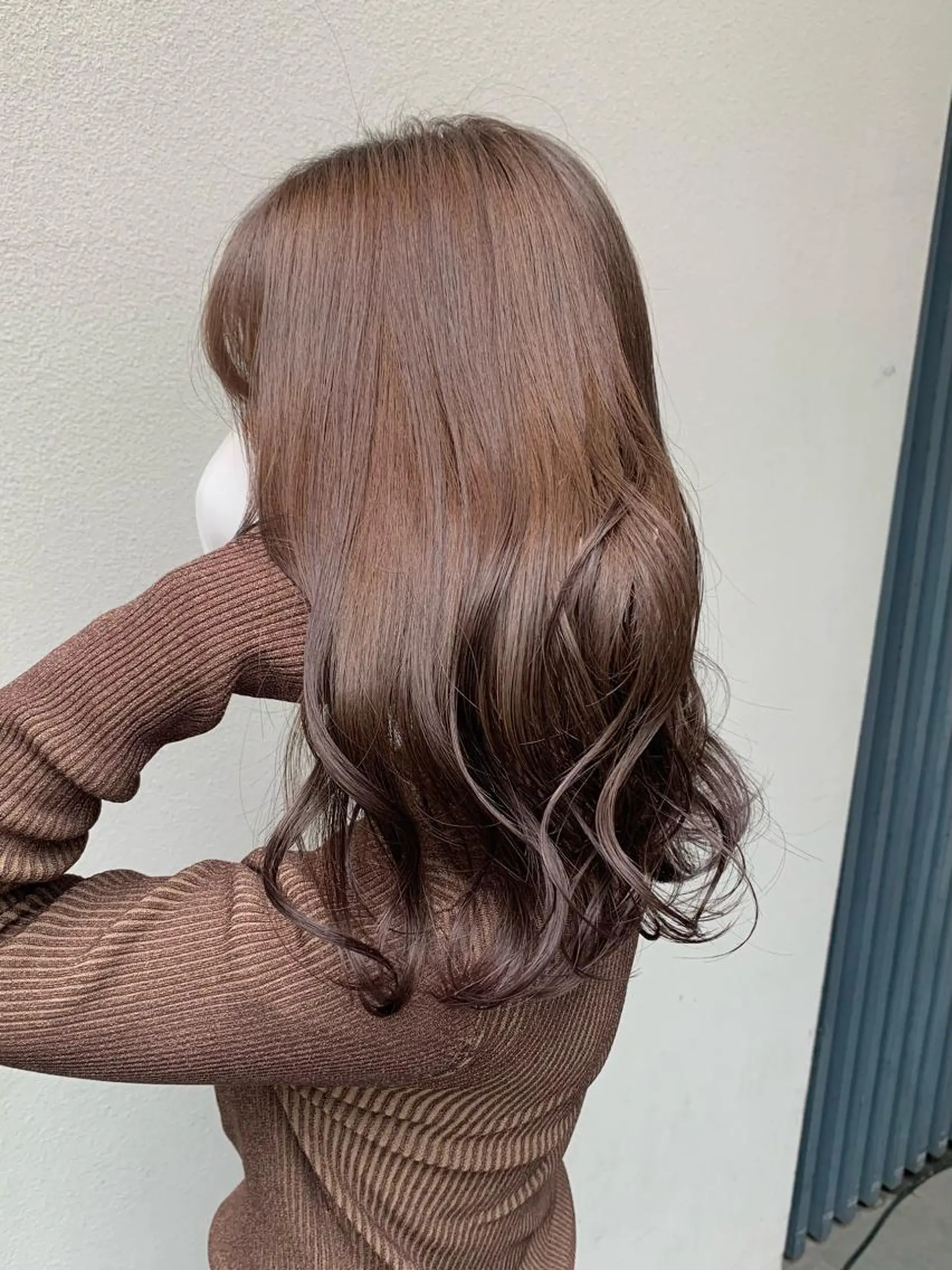 ミディアム カラー ベージュカラー ミルクティーベージュ 矢野 晃平のヘアスタイル