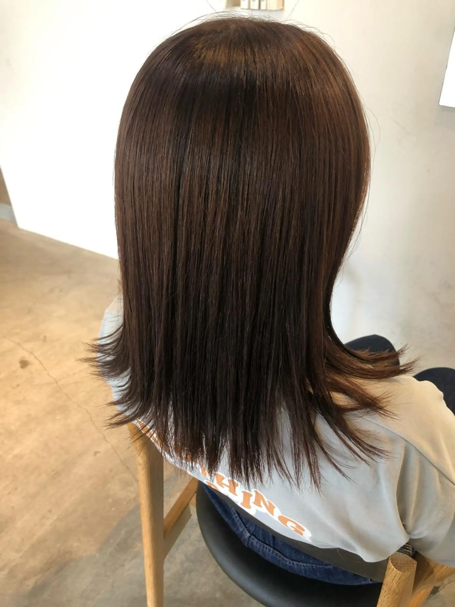 カラー ブラウンカラー オレンジ オレンジブラウン 竹内 絢香のヘアスタイル