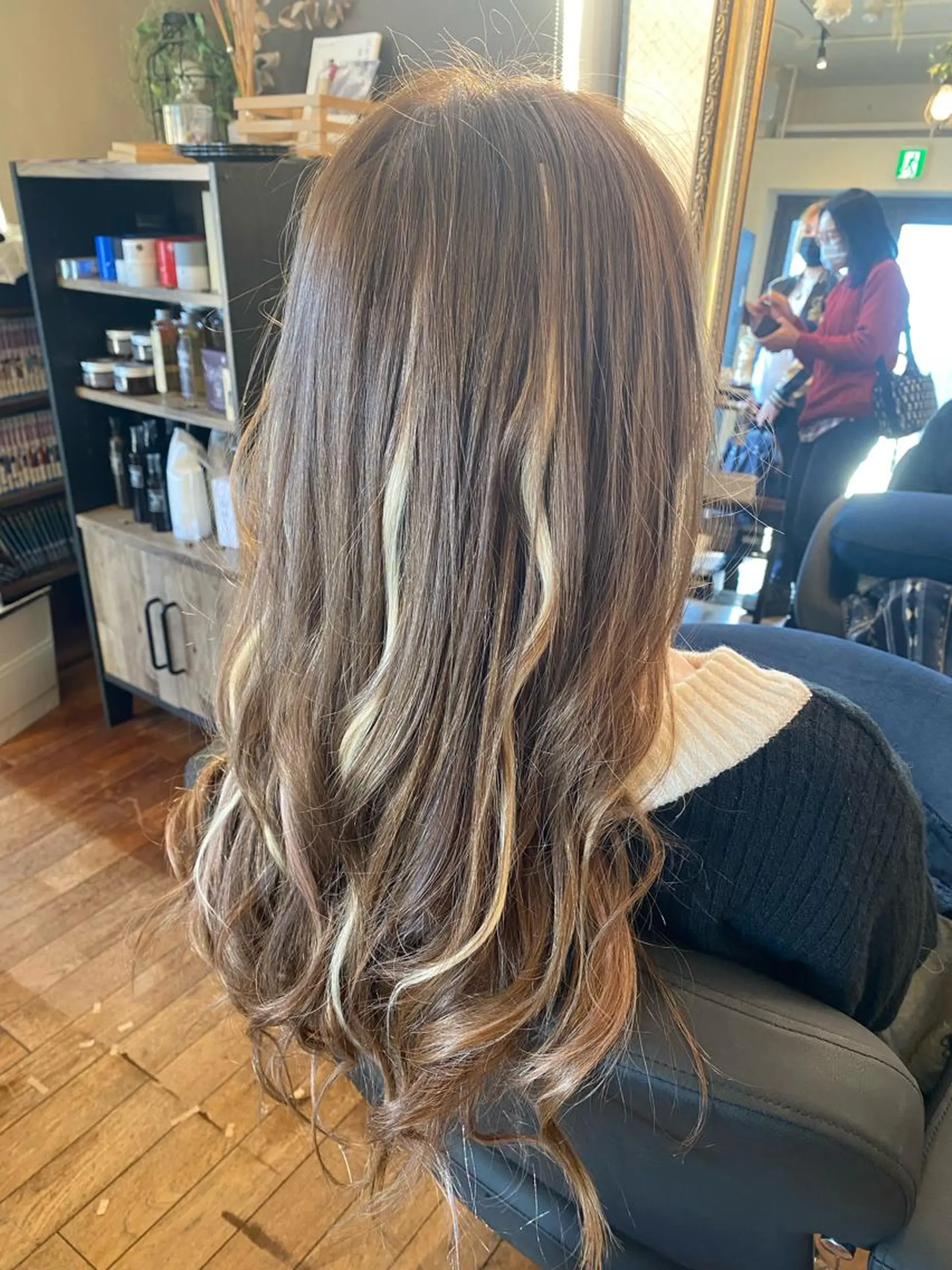 ロング 吉川 眞之亮のヘアスタイル