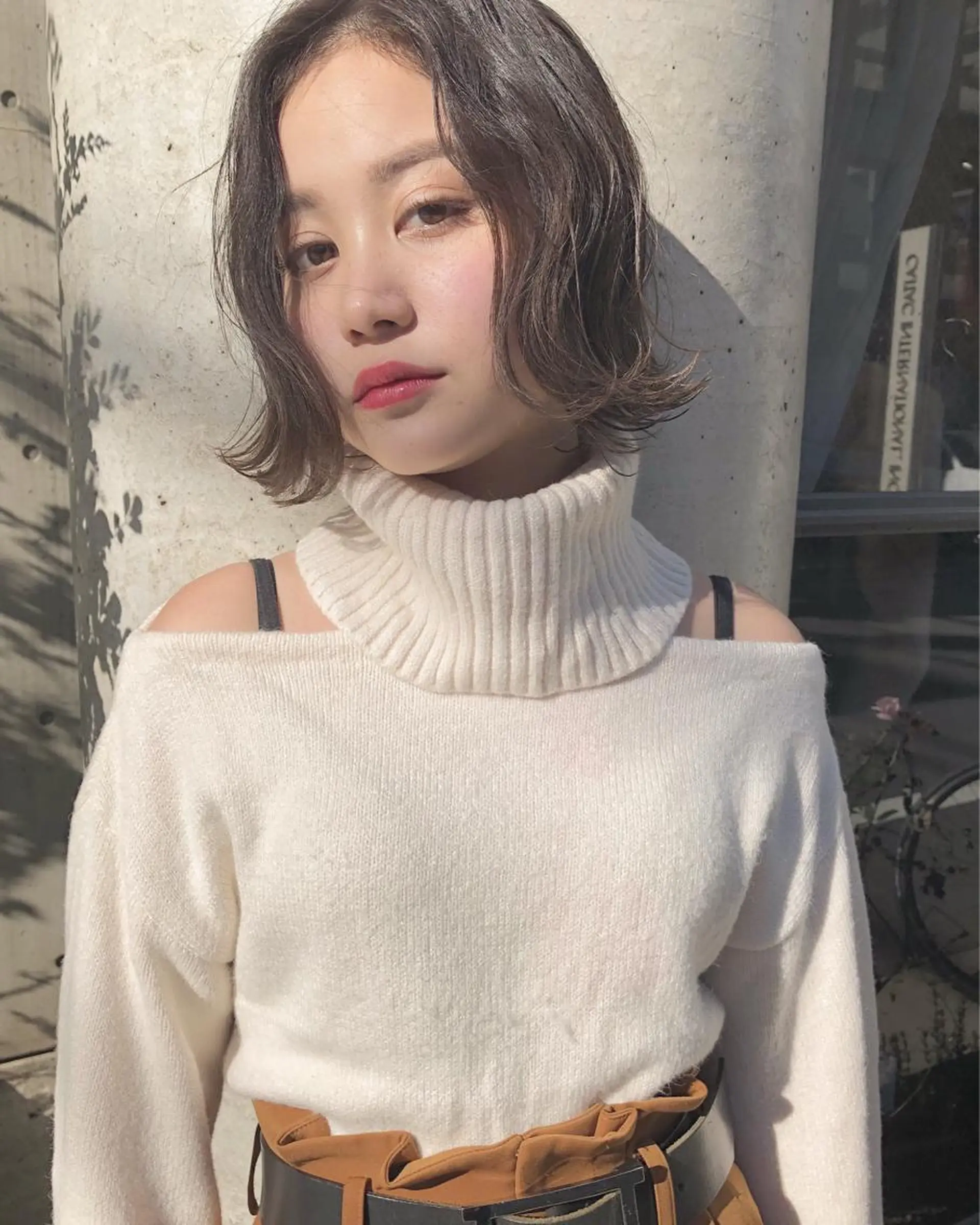 ショート カラー パーマ ヘアアレンジ メンズ キッズ ネイル マツエク・マツパ ボブ カット ヘアカラー トリートメント 韓国風×透明感カラー 髪質改善オタベシンヤのヘアスタイル