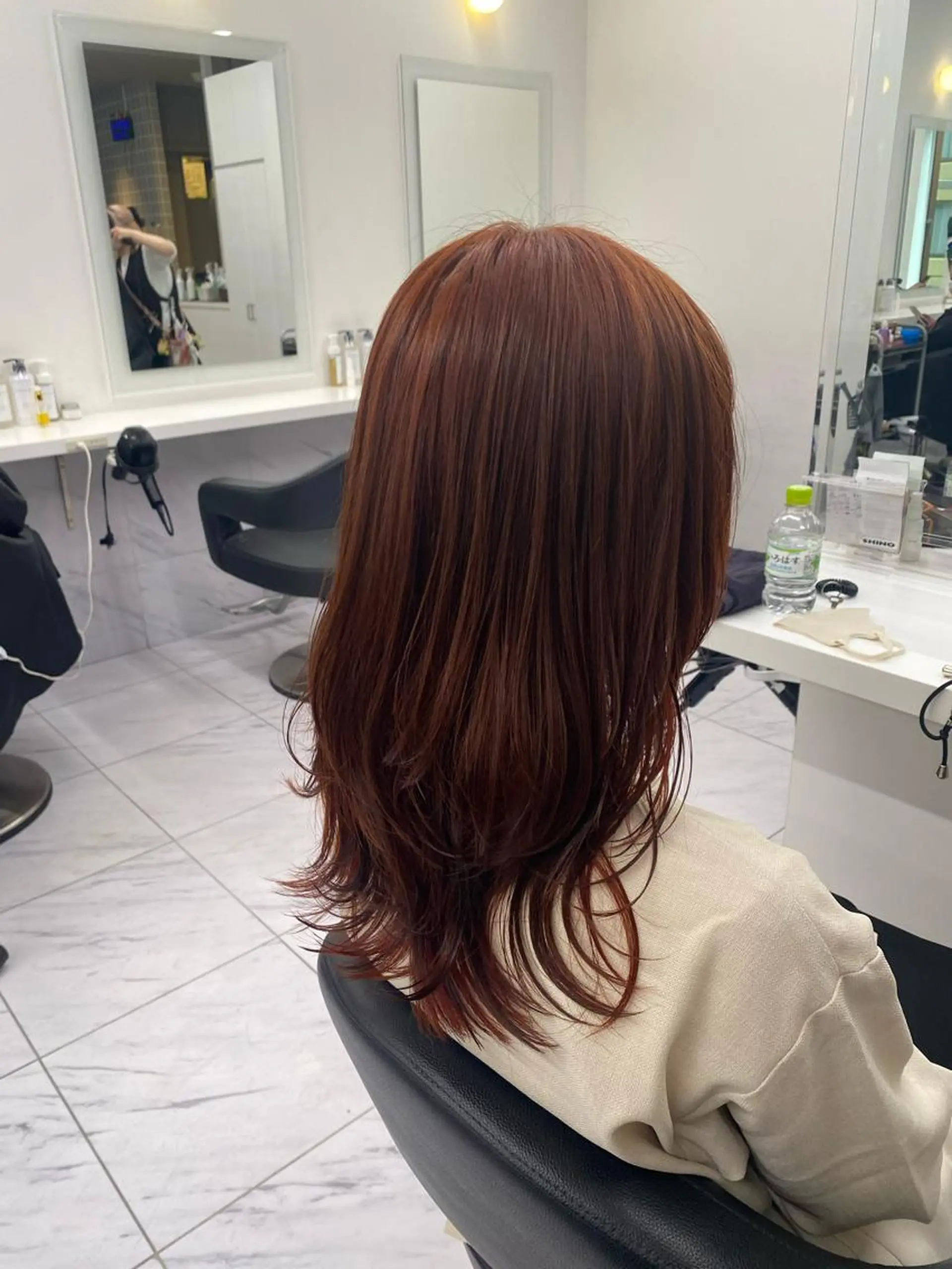 セミロング カラー ヘアアレンジ キッズ ブリーチ ブラウンカラー ブリーチなしカラー オレンジ オレンジブラウン TRU Shino🦋のマツエク・マツパデザイン