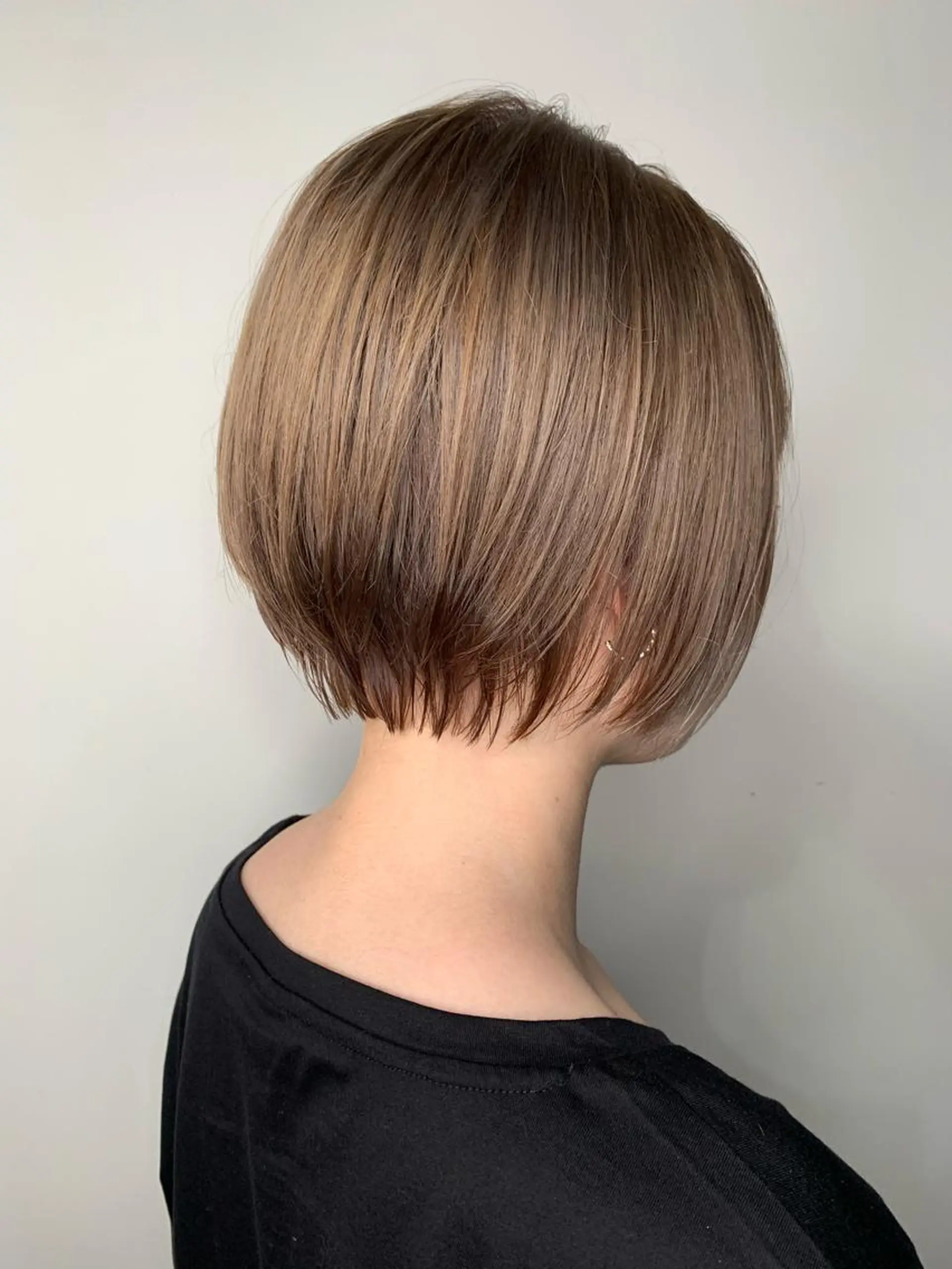 ショート カラー ベージュカラー ショートヘア カット トリートメント ヘアセット メンズサロン ANSWERのヘアスタイル