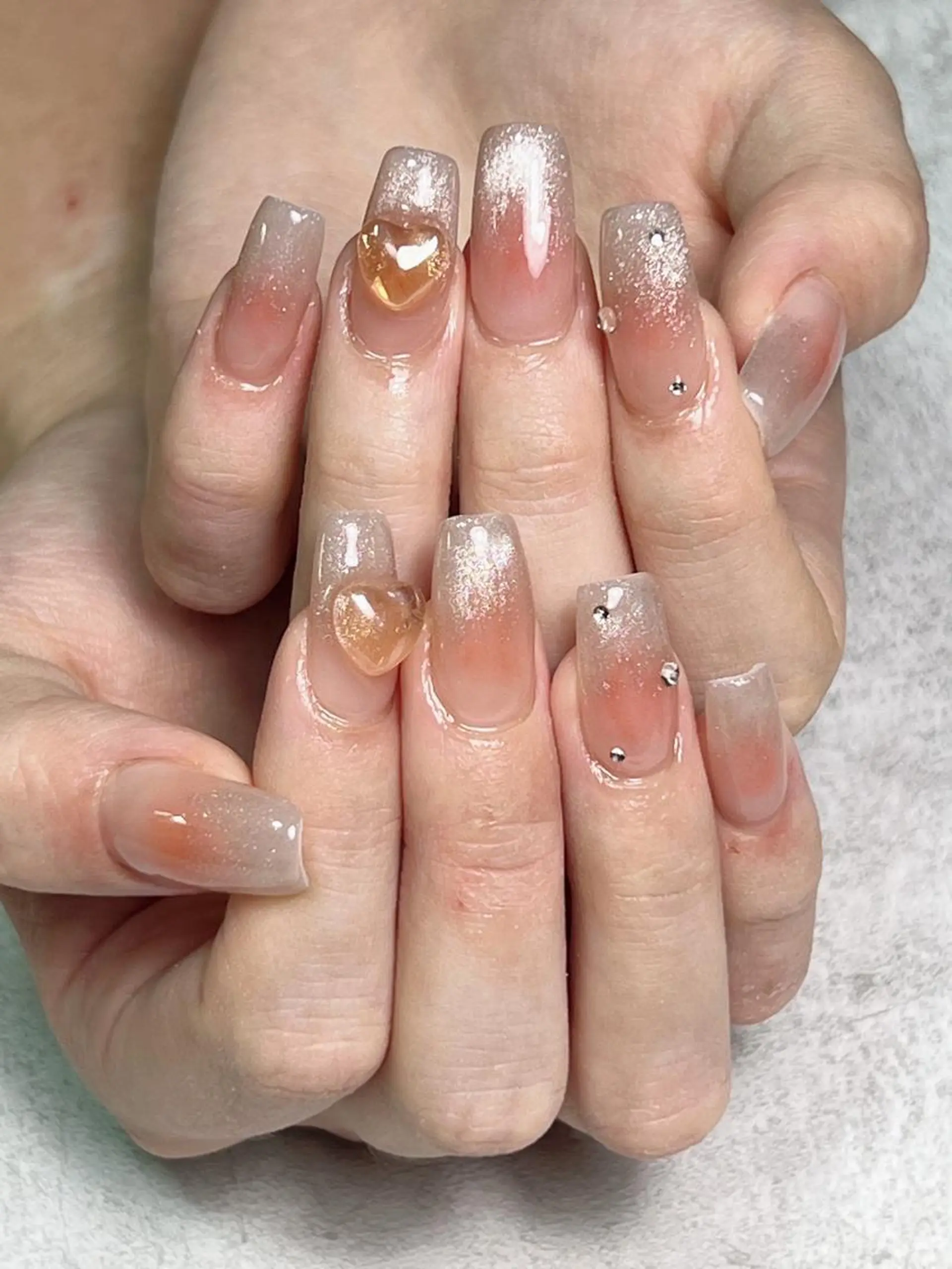 ネイル lucky nail 歌舞伎町のネイルデザイン