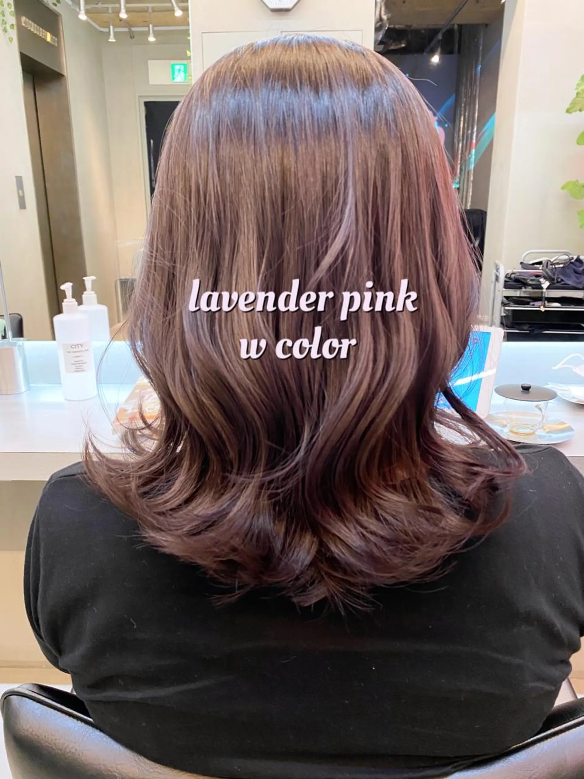 ミディアム ヘアカラー トリートメント 岡野 静華のヘアスタイル